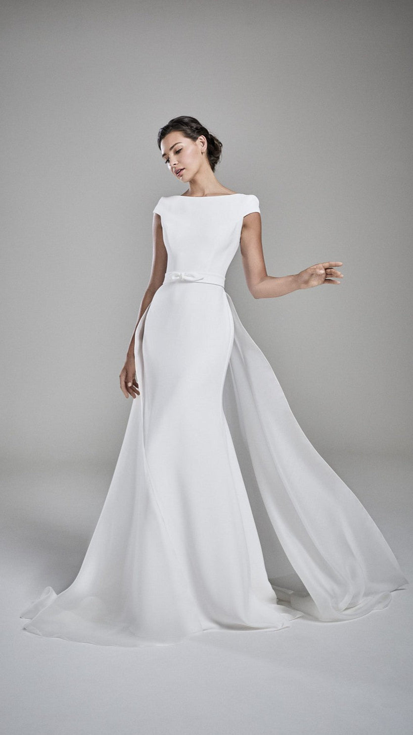 ForLove-Bridal-Wedding-Dress-Bridal-Gowns-Galia-Lahav-Pronovias-Maggie-Sotero-Berta-Sima-Elysee-Enzoani-liz-martinez-Randy-Fenoli-calla-blanche-martina-liana-Anne-Barge-Muse-Sophia-Tolli-Oksana-Mukha-Dovita
