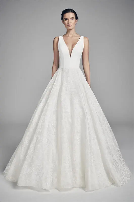ForLove-Bridal-Wedding-Dress-Bridal-Gowns-Galia-Lahav-Pronovias-Maggie-Sotero-Berta-Sima-Elysee-Enzoani-liz-martinez-Randy-Fenoli-calla-blanche-martina-liana-Anne-Barge-Muse-Sophia-Tolli-Oksana-Mukha-Dovita