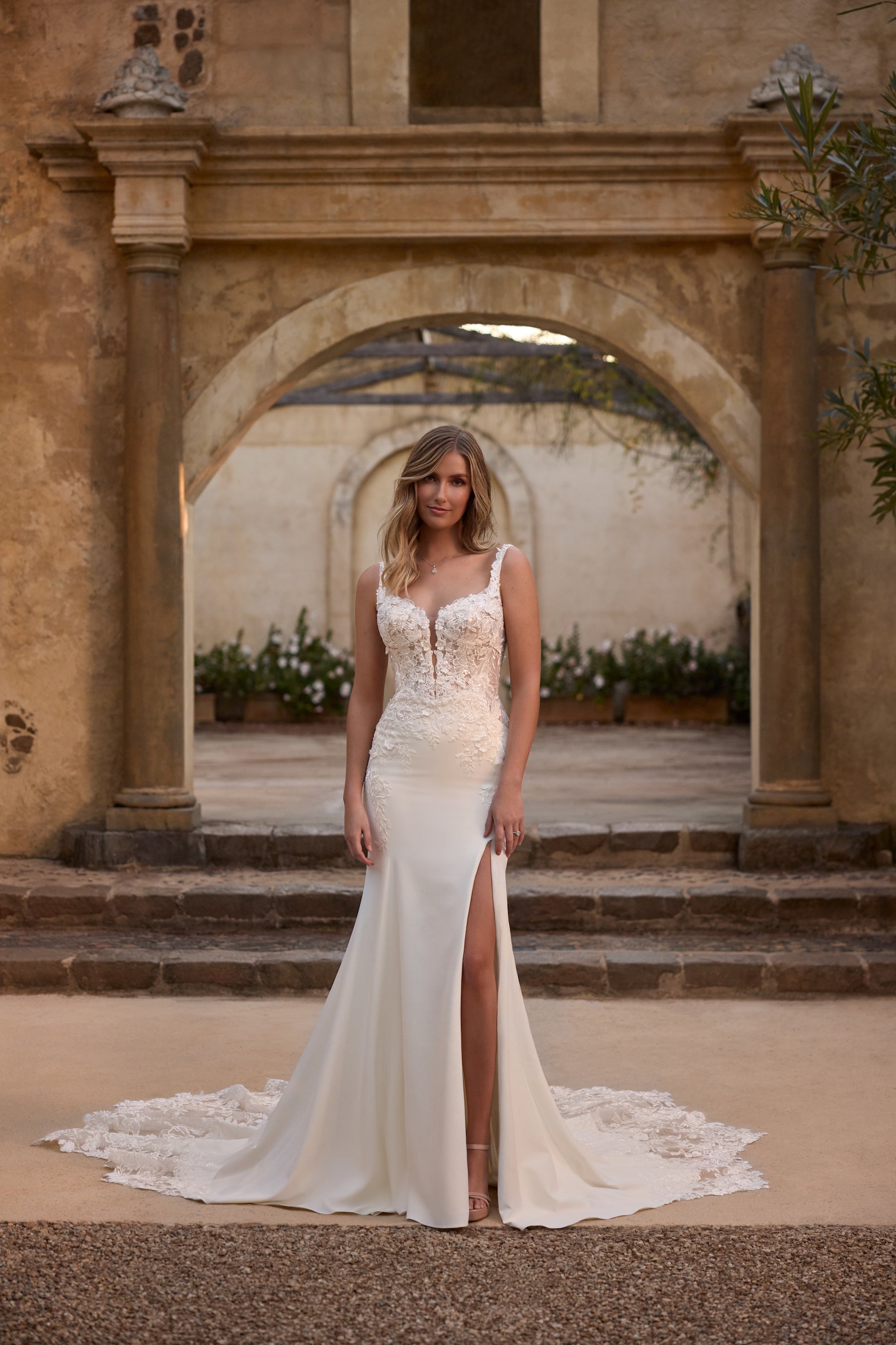 ForLove-Bridal-Top-Wedding-Dress-Bridal-Gowns-Los-Angeles-Galia-Lahav-Pronovias-Maggie-Sotero-Berta-Sima-Elysee-Enzoani-liz-martinez-Randy-Fenoli-calla-blanche-Essence-of-Australia-martina-liana-Anne-Barge-Muse-Sophia-Tolli-Oksana-Mukha-Dovita