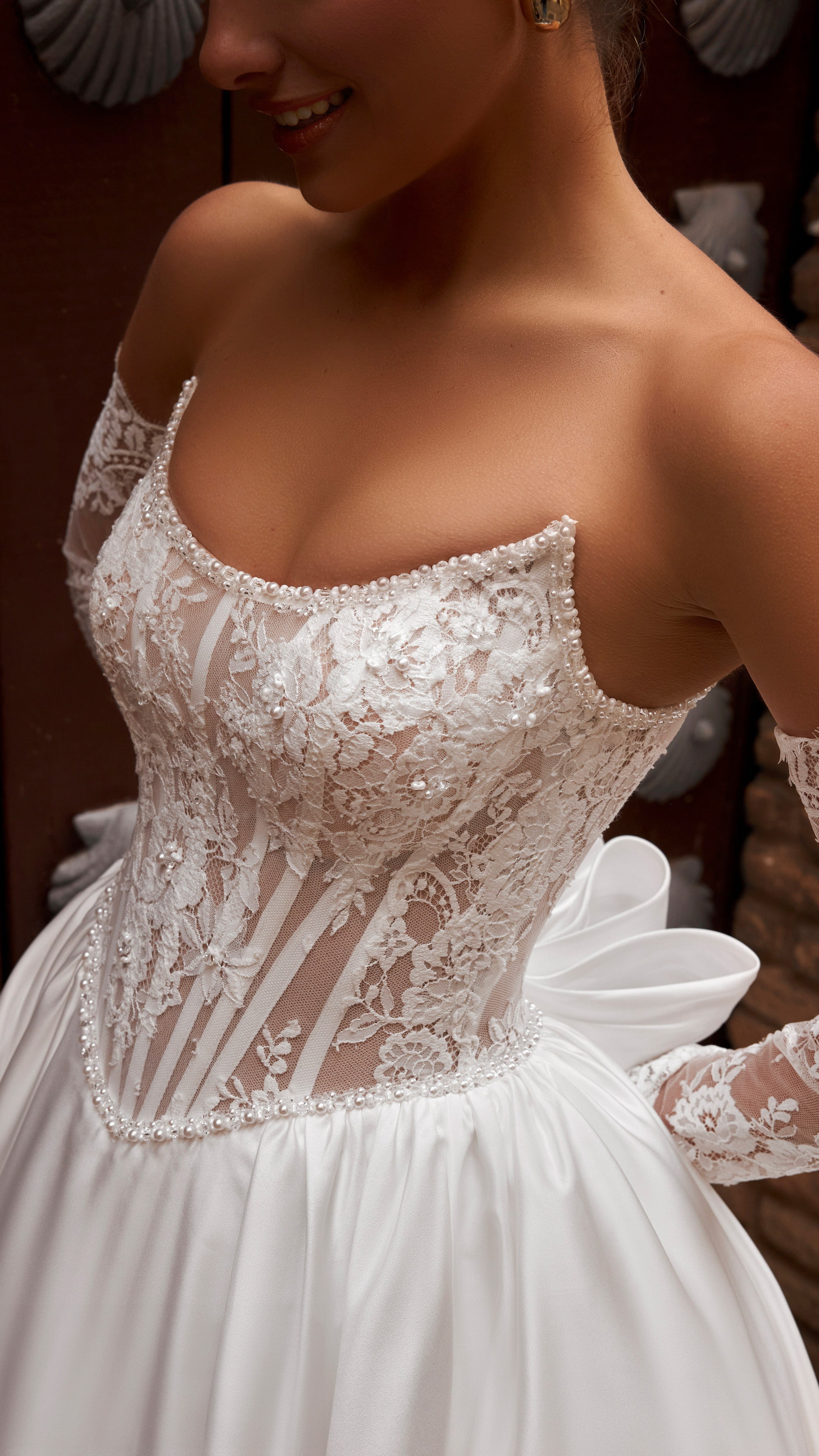 ForLove-Bridal-Top-Wedding-Dress-Bridal-Gowns-Los-Angeles-Galia-Lahav-Pronovias-Berta-Sima-Elysee-Enzoani-liz-martinez-Randy-Fenoli-calla-blanche-Essence-of-Australia-martina-liana-Anne-Barge-Muse-Sophia-Tolli-Oksana-Mukha-Dovita