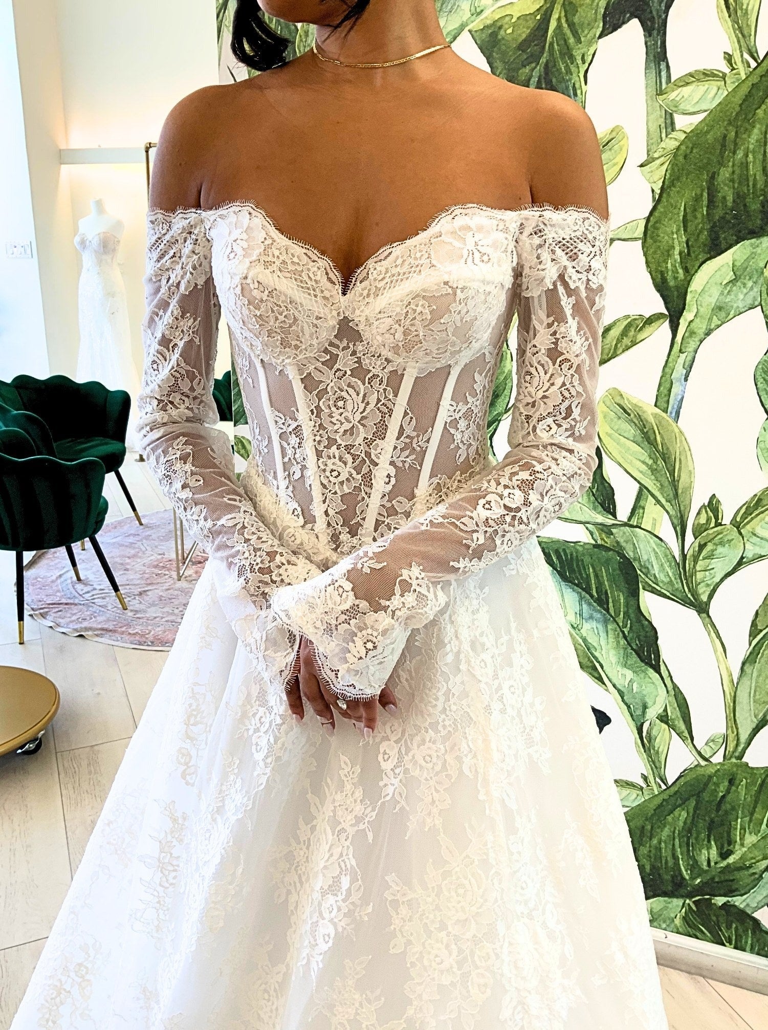 ForLove-Bridal-Wedding-Dress-Bridal-Gowns-Los-Angeles-Galia-Lahav-Berta-Muse-Jolie-Pronovias-Mariana-Hardwick-Berta-Sima-Elysee-Enzoani-liz-martinez-Pallas-calla-blanche-martina-liana-Sophia-Tolli-Oksana-Mukha-Sarah-Seven-Accessories-La-Premiere-Randy-Fenoli-Inbal-Dror-Anne-Barge-Panache-Justin-Alexander-Valdrin-Sahiti-Pollardi