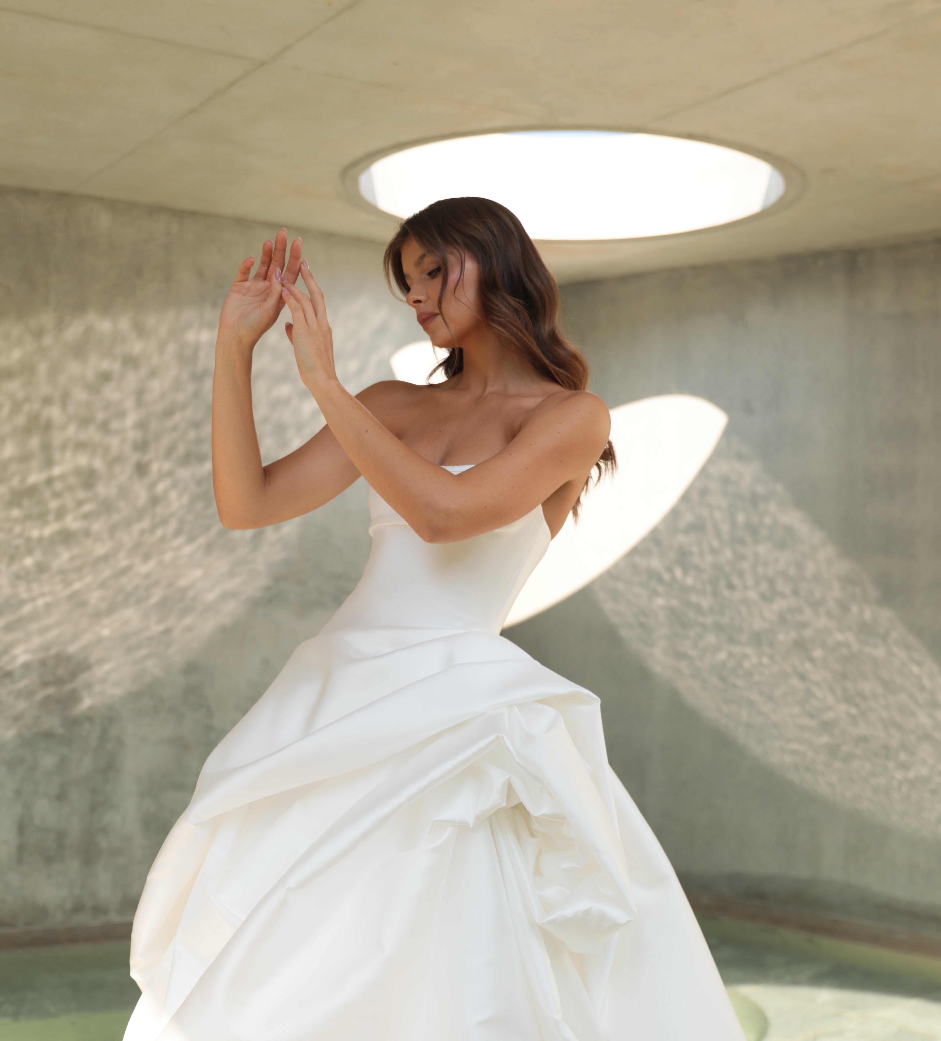 Wedding_Dress_Bridal_Gown_Accessories_Top_Los_Angeles_ForLove_Bridal-Sima-Couture-Elysee-Bridal-Collective-La-Premiere-Randy-Fenoli-Inbal-Dror-Anne-Barge-Berta-Muse-Sophia-Tolli-Mariana-Hardwick-Oksana-Mukha-Dovita-Plunge-Neckline-Sparkle-Multi-Layer-Tulle-Skirt-Aline-Couture-