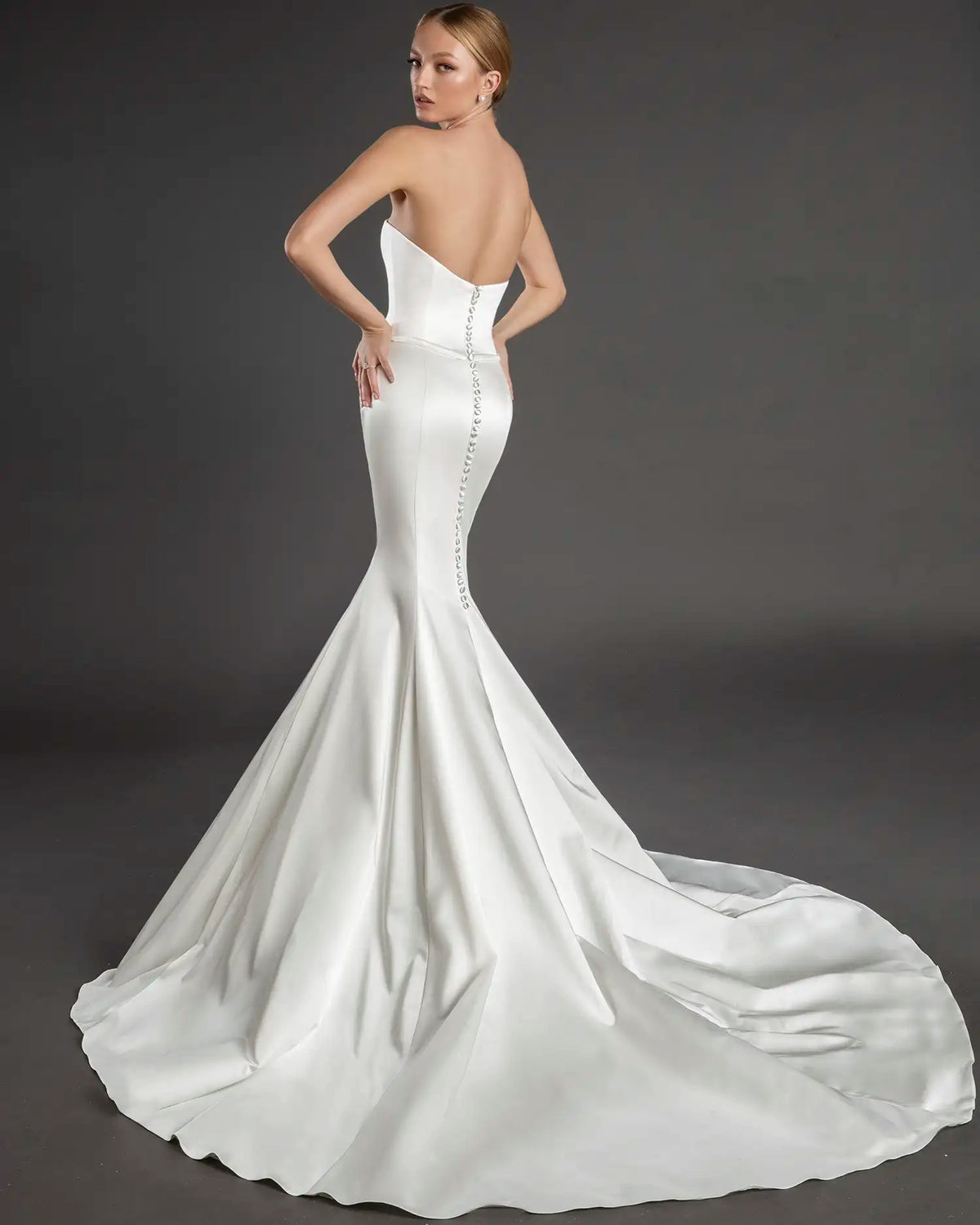 Wedding_Dress_Bridal_Gown_veil_Accessories_Los_Angeles_ForLove_Bridal-Monique-Lhuillier-pallas-Sima-Couture-Elysee-Vivienne-Westwood- Dana-Harel-Milla-Nova-La-Premiere-privee-loho-cinq-Sophia-Tolli-ines-di-santo-leah-da-gloria-rivini-oscar-de-la-renta-ysa-makino-eden-aharon-Mariana-Hardwick-Oksana-Mukha-Couture-Dana-Harel-Kyha-Nicole-Felicia-Enzoani-bridal-veils-best-bridal-store-in-los-angeles-enzoani-vera-wang-sarah-seven-Grace-Loves-Lace-lovely-bride-lilis-rachel-&-rose-liz-martinez-Dovita-bridal-minis
