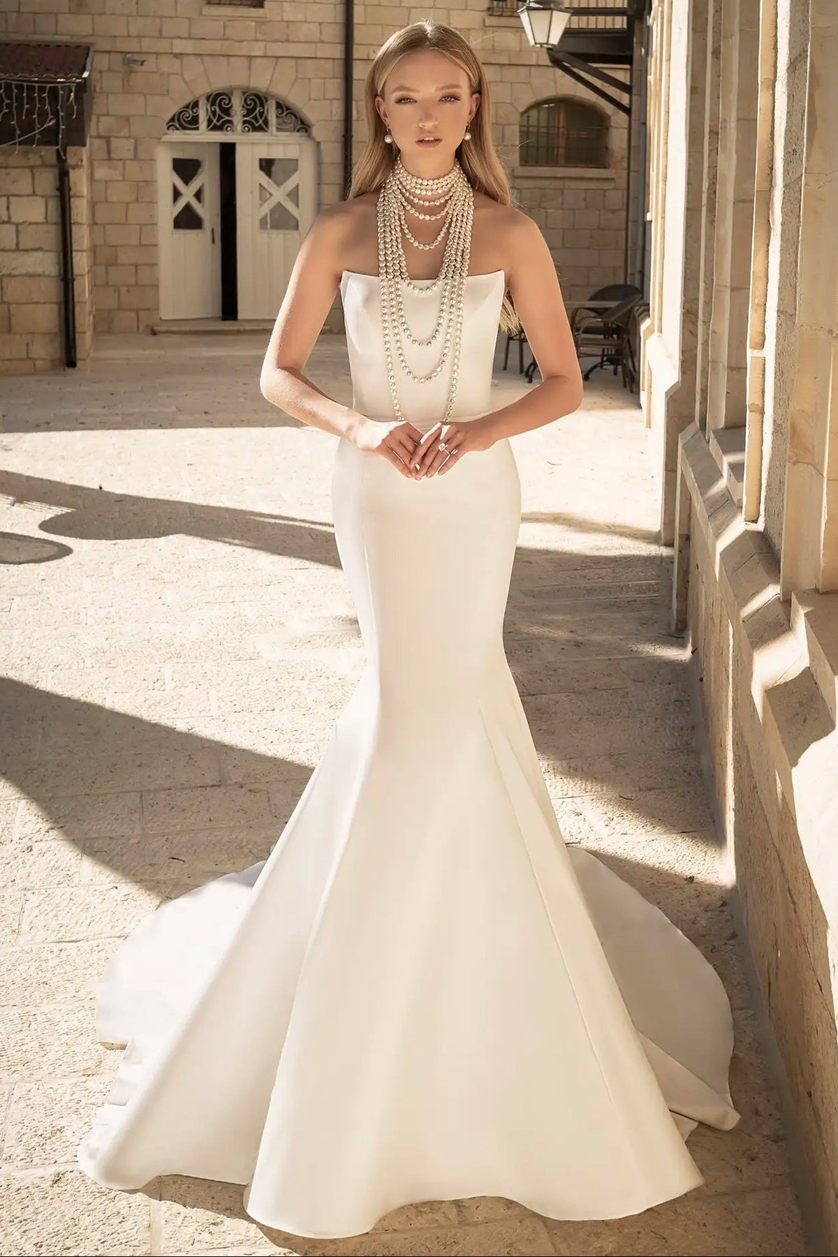 Wedding_Dress_Bridal_Gown_veil_Accessories_Los_Angeles_ForLove_Bridal-Monique-Lhuillier-pallas-Sima-Couture-Elysee-Vivienne-Westwood- Dana-Harel-Milla-Nova-La-Premiere-privee-loho-cinq-Sophia-Tolli-ines-di-santo-leah-da-gloria-rivini-oscar-de-la-renta-ysa-makino-eden-aharon-Mariana-Hardwick-Oksana-Mukha-Couture-Dana-Harel-Kyha-Nicole-Felicia-Enzoani-bridal-veils-best-bridal-store-in-los-angeles-enzoani-vera-wang-sarah-seven-Grace-Loves-Lace-lovely-bride-lilis-rachel-&-rose-liz-martinez-Dovita-bridal-minis
