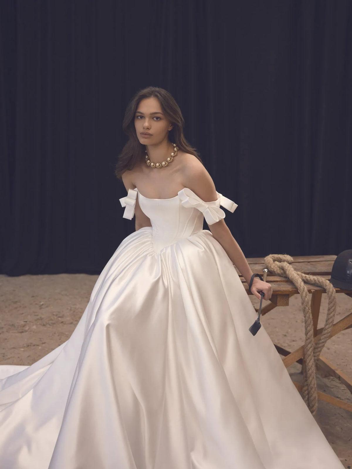 Wedding_Dress_Bridal_Gown_veil_Accessories_Los_Angeles_ForLove_Bridal-Monique-Lhuillier-pallas-Sima-Couture-Elysee-Vivienne-Westwood- Dana-Harel-Milla-Nova-La-Premiere-privee-loho-cinq-Sophia-Tolli-ines-di-santo-leah-da-gloria-rivini-oscar-de-la-renta-ysa-makino-eden-aharon-Mariana-Hardwick-Oksana-Mukha-Couture-Dana-Harel-Kyha-Nicole-Felicia-Enzoani-bridal-veils-best-bridal-store-in-los-angeles-enzoani-vera-wang-sarah-seven-Grace-Loves-Lace-lovely-bride-lilis-rachel-&-rose-liz-martinez-Dovita-bridal-minis