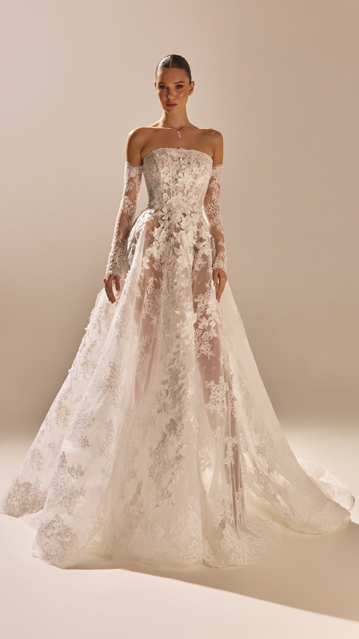 Wedding_Dress_Bridal_Gown_veil_Accessories_Los_Angeles_ForLove_Bridal-Monique-Lhuillier-pallas-Sima-Couture-Elysee-Vivienne-Westwood- Dana-Harel-Milla-Nova-La-Premiere-privee-Muse-cinq-Sophia-Tolli-ines-di-santo-leah-da-gloria-rivini-oscar-de-la-renta-ysa-makino-eden-aharon-Mariana-Hardwick-Oksana-Mukha-Couture-Dana-Harel-Kyha-Nicole-Felicia-Enzoani-bridal-veils-best-bridal-store-in-los-angeles-enzoani-vera-wang-sarah-seven-Grace-Loves-Lace-lovely-bride-lilis-rachel-&-rose-liz-martinez-Dovita-bridal-minis