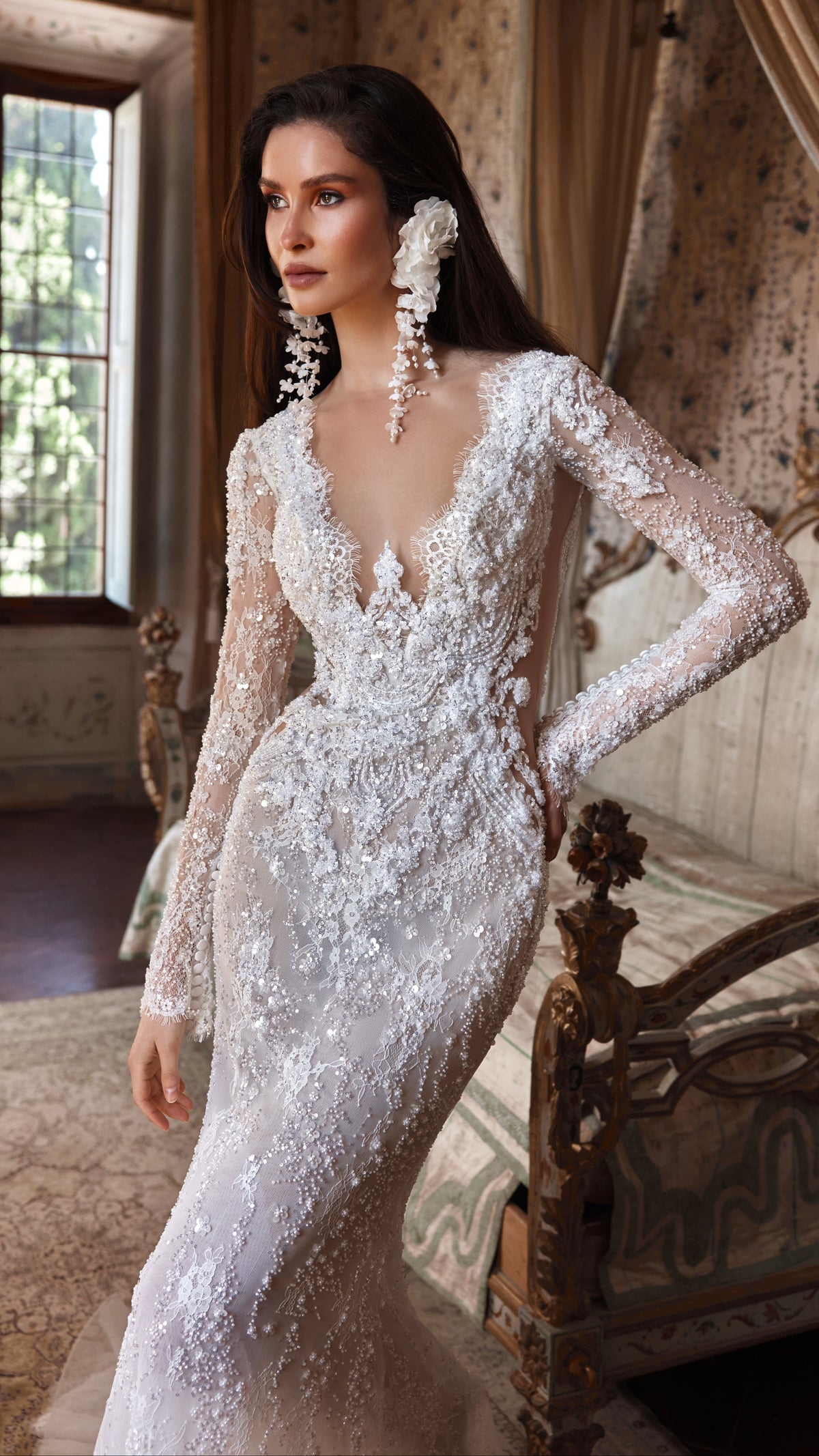 Wedding_Dress_Bridal_Gown_veil_Accessories_Los_Angeles_ForLove_Bridal-Monique-Lhuillier-pallas-Sima-Couture-Elysee-Vivienne-Westwood- Dana-Harel-Milla-Nova-La-Premiere-privee-Muse-cinq-Sophia-Tolli-ines-di-santo-leah-da-gloria-rivini-oscar-de-la-renta-ysa-makino-eden-aharon-Mariana-Hardwick-Oksana-Mukha-Couture-Dana-Harel-Kyha-Nicole-Felicia-Enzoani-bridal-veils-best-bridal-store-in-los-angeles-enzoani-vera-wang-sarah-seven-Grace-Loves-Lace-lovely-bride-lilis-rachel-&-rose-liz-martinez-Dovita-bridal-minis