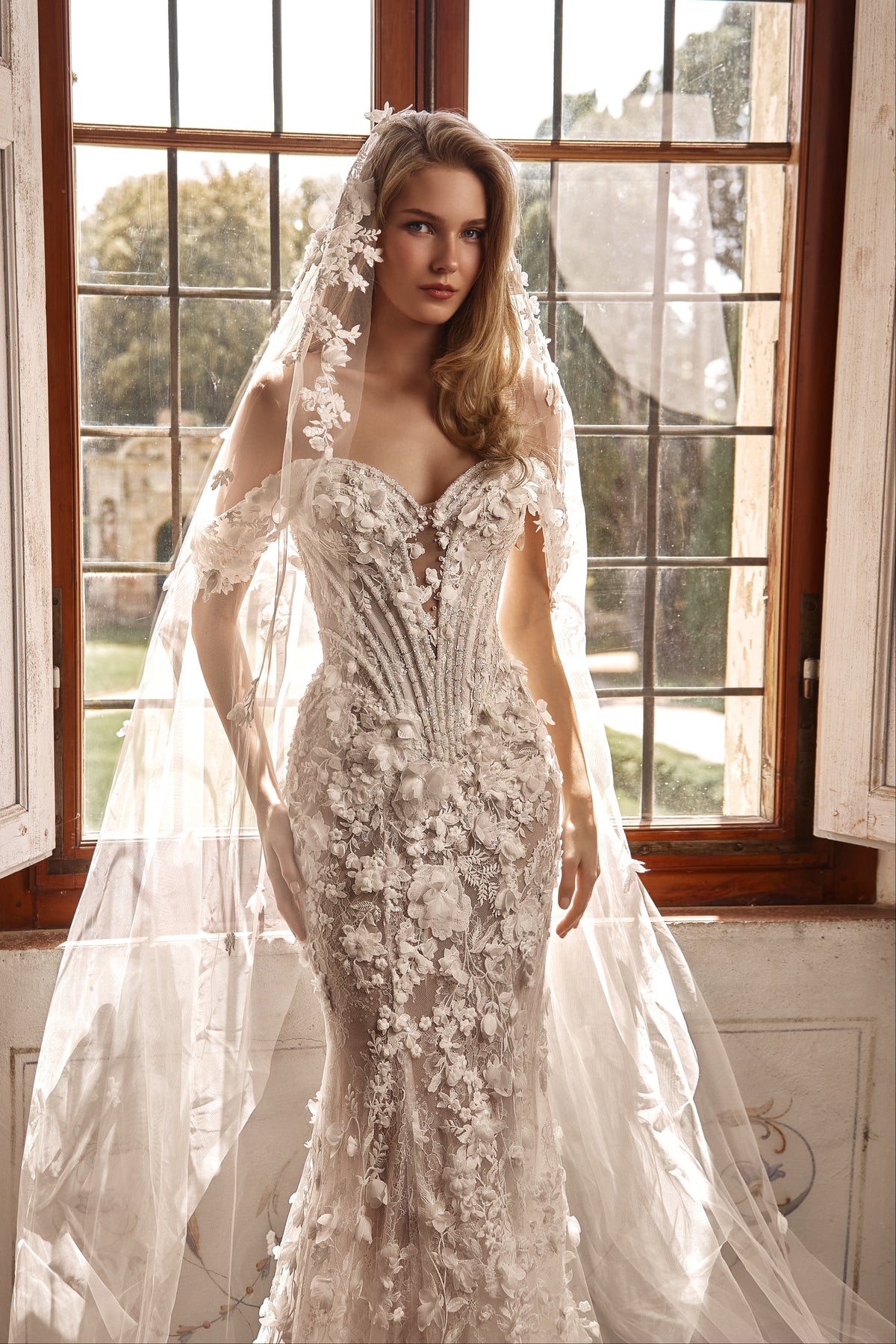 Wedding_Dress_Bridal_Gown_veil_Accessories_Los_Angeles_ForLove_Bridal-Monique-Lhuillier-pallas-Sima-Couture-Elysee-Vivienne-Westwood- Dana-Harel-Milla-Nova-La-Premiere-privee-Muse-cinq-Sophia-Tolli-ines-di-santo-leah-da-gloria-rivini-oscar-de-la-renta-ysa-makino-eden-aharon-Mariana-Hardwick-Oksana-Mukha-Couture-Dana-Harel-Kyha-Nicole-Felicia-Enzoani-bridal-veils-best-bridal-store-in-los-angeles-enzoani-vera-wang-sarah-seven-Grace-Loves-Lace-lovely-bride-lilis-rachel-&-rose-liz-martinez-Dovita-bridal-minis
