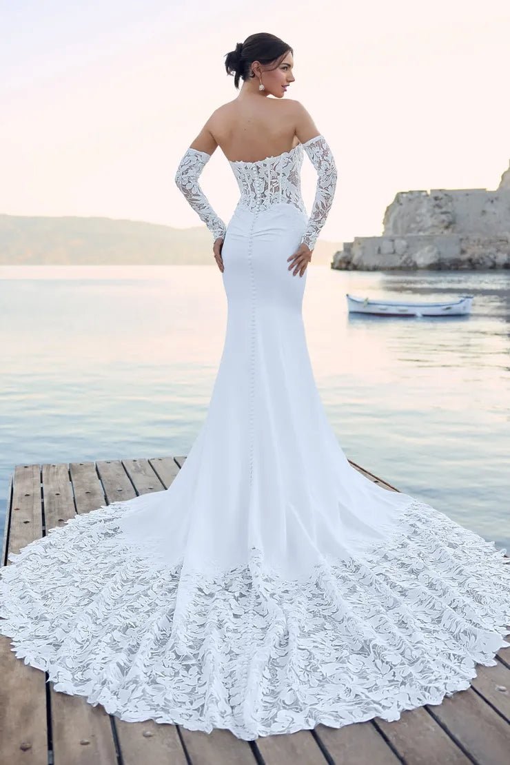 Wedding_Dress_Bridal_Gown_veil_Accessories_Los_Angeles_ForLove_Bridal-Monique-Lhuillier-pallas-Sima-Couture-Elysee-Vivienne-Westwood- Dana-Harel-Milla-Nova-La-Premiere-privee-loho-cinq-Sophia-Tolli-ines-di-santo-leah-da-gloria-rivini-oscar-de-la-renta-ysa-makino-eden-aharon-Mariana-Hardwick-Oksana-Mukha-Couture-Dana-Harel-Kyha-Nicole-Felicia-Enzoani-bridal-veils-best-bridal-store-in-los-angeles-enzoani-vera-wang-sarah-seven-Grace-Loves-Lace-lovely-bride-lilis-rachel-&-rose-liz-martinez-Dovita-bridal-minis