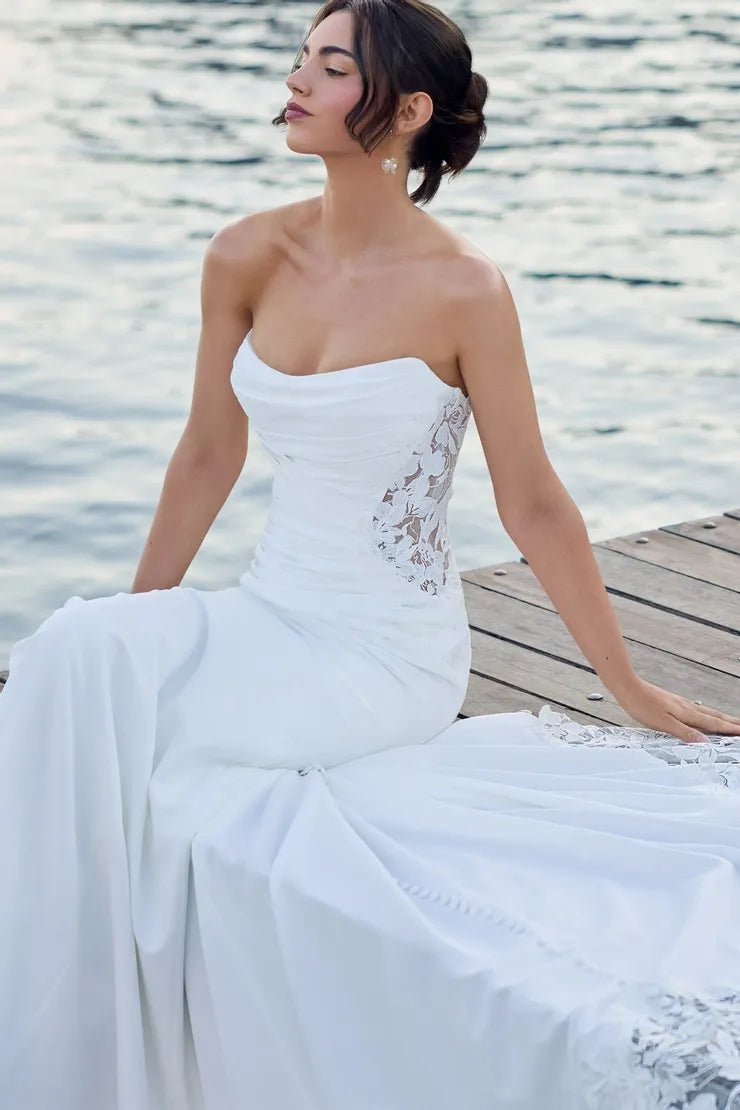 Wedding_Dress_Bridal_Gown_veil_Accessories_Los_Angeles_ForLove_Bridal-Monique-Lhuillier-pallas-Sima-Couture-Elysee-Vivienne-Westwood- Dana-Harel-Milla-Nova-La-Premiere-privee-loho-cinq-Sophia-Tolli-ines-di-santo-leah-da-gloria-rivini-oscar-de-la-renta-ysa-makino-eden-aharon-Mariana-Hardwick-Oksana-Mukha-Couture-Dana-Harel-Kyha-Nicole-Felicia-Enzoani-bridal-veils-best-bridal-store-in-los-angeles-enzoani-vera-wang-sarah-seven-Grace-Loves-Lace-lovely-bride-lilis-rachel-&-rose-liz-martinez-Dovita-bridal-minis