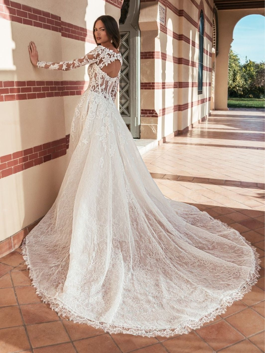 Wedding_Dress_Bridal_Gown_veil_Accessories_Los_Angeles_ForLove_Bridal-Monique-Lhuillier-pallas-Sima-Couture-Elysee-Vivienne-Westwood- Dana-Harel-Milla-Nova-La-Premiere-privee-loho-cinq-Sophia-Tolli-ines-di-santo-leah-da-gloria-rivini-oscar-de-la-renta-ysa-makino-eden-aharon-Mariana-Hardwick-Oksana-Mukha-Couture-Dana-Harel-Kyha-Nicole-Felicia-Enzoani-bridal-veils-best-bridal-store-in-los-angeles-enzoani-vera-wang-sarah-seven-Grace-Loves-Lace-lovely-bride-lilis-rachel-&-rose-liz-martinez-Dovita-bridal-minis