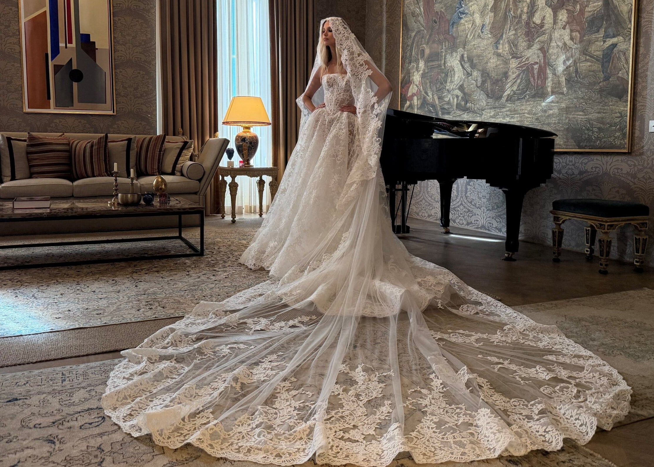 Wedding_Dress_Bridal_Gown_veil_Accessories_Los_Angeles_ForLove_Bridal-Monique-Lhuillier-pallas-Sima-Couture-Elysee-Vivienne-Westwood- Dana-Harel-Milla-Nova-La-Premiere-privee-Muse-cinq-Sophia-Tolli-ines-di-santo-leah-da-gloria-rivini-oscar-de-la-renta-ysa-makino-eden-aharon-Mariana-Hardwick-Oksana-Mukha-Couture-Dana-Harel-Kyha-Nicole-Felicia-Enzoani-bridal-veils-best-bridal-store-in-los-angeles-enzoani-vera-wang-sarah-seven-Grace-Loves-Lace-lovely-bride-lilis-rachel-&-rose-liz-martinez-Dovita-bridal-minis