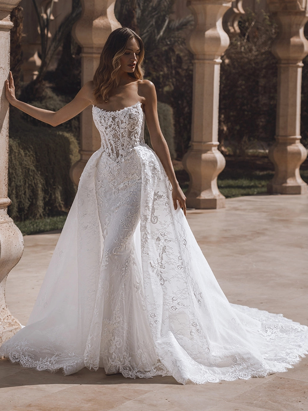 Wedding_Dress_Bridal_Gown_veil_Accessories_Los_Angeles_ForLove_Bridal-Monique-Lhuillier-pallas-Sima-Couture-Elysee-Vivienne-Westwood- Dana-Harel-Milla-Nova-La-Premiere-privee-Muse-cinq-Sophia-Tolli-ines-di-santo-leah-da-gloria-rivini-oscar-de-la-renta-ysa-makino-eden-aharon-Mariana-Hardwick-Oksana-Mukha-Couture-Dana-Harel-Kyha-Nicole-Felicia-Enzoani-bridal-veils-best-bridal-store-in-los-angeles-enzoani-vera-wang-sarah-seven-Grace-Loves-Lace-lovely-bride-lilis-rachel-&-rose-liz-martinez-Dovita-bridal-minis