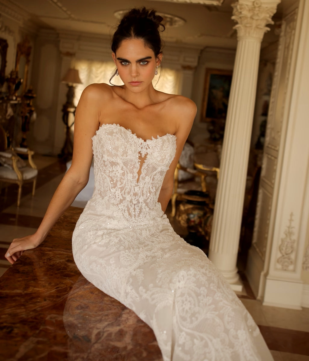 Wedding_Dress_Bridal_Gown_veil_Accessories_Los_Angeles_ForLove_Bridal-Monique-Lhuillier-pallas-Sima-Couture-Elysee-Vivienne-Westwood- Dana-Harel-Milla-Nova-La-Premiere-privee-Muse-cinq-Sophia-Tolli-ines-di-santo-leah-da-gloria-rivini-oscar-de-la-renta-ysa-makino-eden-aharon-Mariana-Hardwick-Oksana-Mukha-Couture-Dana-Harel-Kyha-Nicole-Felicia-Enzoani-bridal-veils-best-bridal-store-in-los-angeles-enzoani-vera-wang-sarah-seven-Grace-Loves-Lace-lovely-bride-lilis-rachel-&-rose-liz-martinez-Dovita-bridal-minis