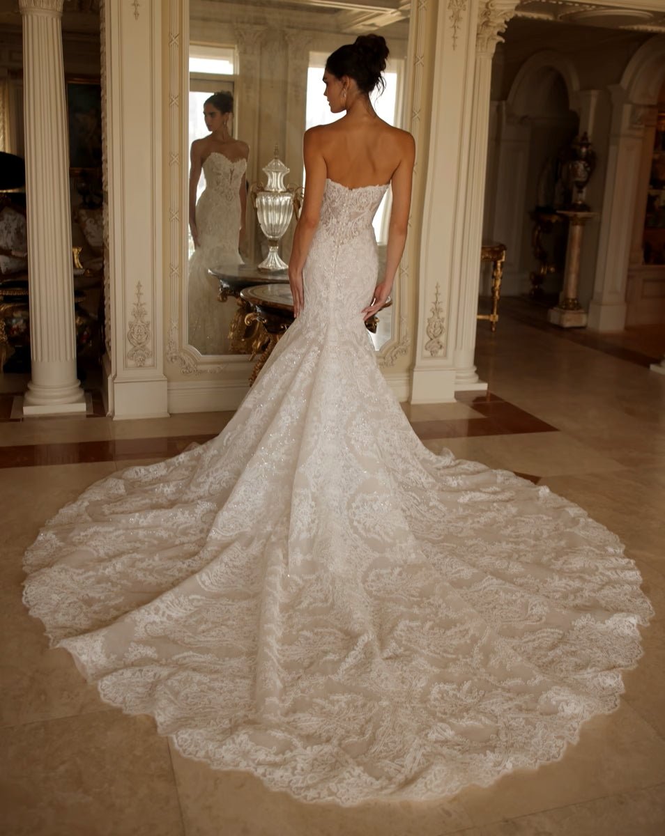 Wedding_Dress_Bridal_Gown_veil_Accessories_Los_Angeles_ForLove_Bridal-Monique-Lhuillier-pallas-Sima-Couture-Elysee-Vivienne-Westwood- Dana-Harel-Milla-Nova-La-Premiere-privee-loho-cinq-Sophia-Tolli-ines-di-santo-leah-da-gloria-rivini-oscar-de-la-renta-ysa-makino-eden-aharon-Mariana-Hardwick-Oksana-Mukha-Couture-Dana-Harel-Kyha-Nicole-Felicia-Enzoani-bridal-veils-best-bridal-store-in-los-angeles-enzoani-vera-wang-sarah-seven-Grace-Loves-Lace-lovely-bride-lilis-rachel-&-rose-liz-martinez-Dovita-bridal-minis