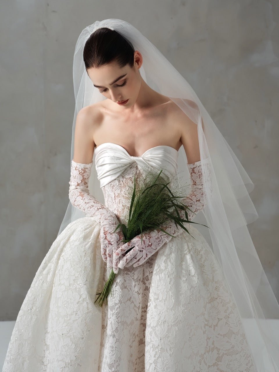 Wedding_Dress_Bridal_Gown_veil_Accessories_Los_Angeles_ForLove_Bridal-Monique-Lhuillier-pallas-Sima-Couture-Elysee-Vivienne-Westwood- Dana-Harel-Milla-Nova-La-Premiere-privee-Muse-cinq-Sophia-Tolli-ines-di-santo-leah-da-gloria-rivini-oscar-de-la-renta-ysa-makino-eden-aharon-Mariana-Hardwick-Oksana-Mukha-Couture-Dana-Harel-Kyha-Nicole-Felicia-Enzoani-bridal-veils-best-bridal-store-in-los-angeles-enzoani-vera-wang-sarah-seven-Grace-Loves-Lace-lovely-bride-lilis-rachel-&-rose-liz-martinez-Dovita-bridal-minis