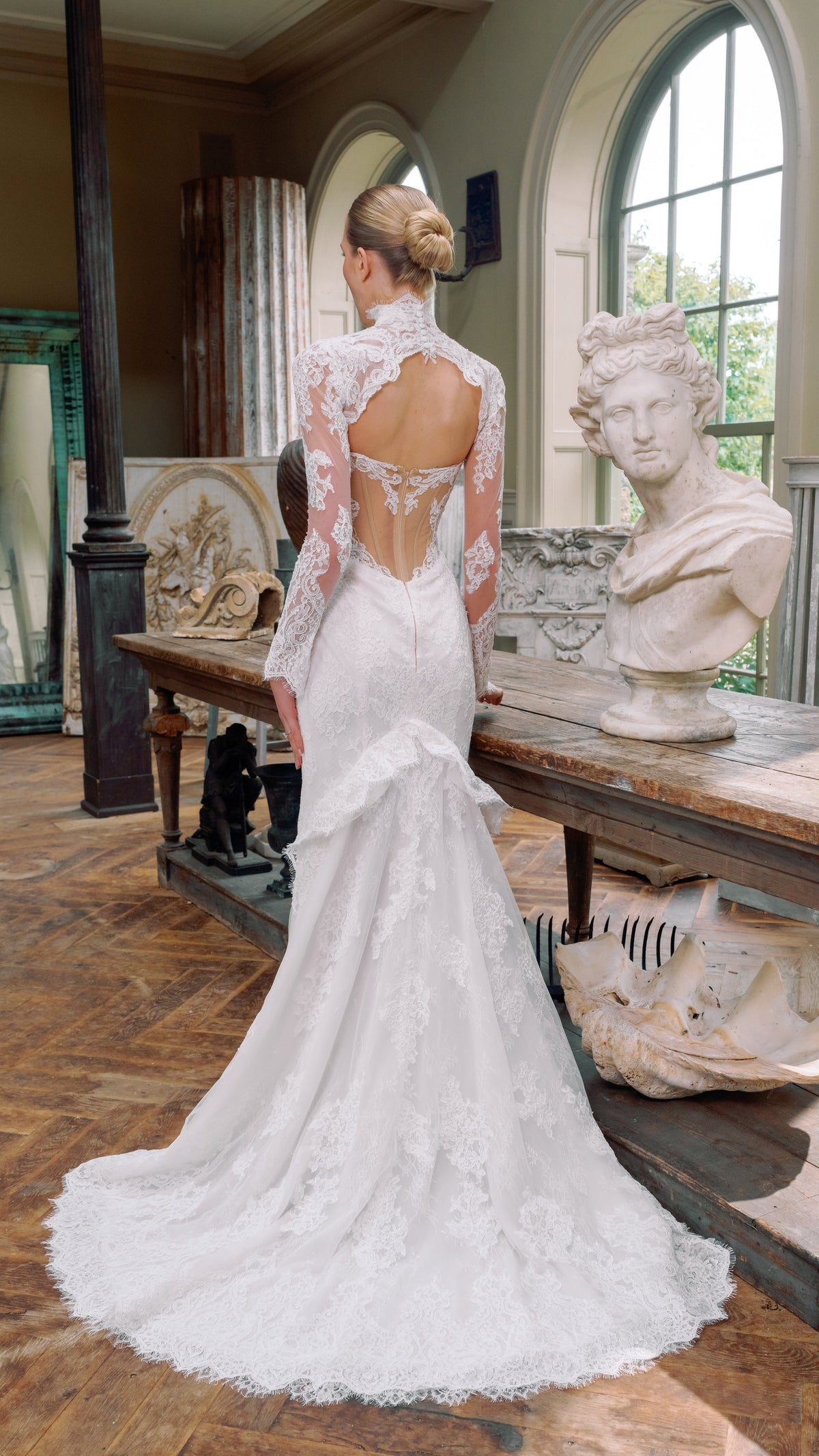 Wedding_Dress_Bridal_Gown_veil_Accessories_Los_Angeles_ForLove_Bridal-Monique-Lhuillier-pallas-Sima-Couture-Elysee-Vivienne-Westwood- Dana-Harel-Milla-Nova-La-Premiere-privee-Muse-cinq-Sophia-Tolli-ines-di-santo-leah-da-gloria-rivini-oscar-de-la-renta-ysa-makino-eden-aharon-Mariana-Hardwick-Oksana-Mukha-Couture-Dana-Harel-Kyha-Nicole-Felicia-Enzoani-bridal-veils-best-bridal-store-in-los-angeles-enzoani-vera-wang-sarah-seven-Grace-Loves-Lace-lovely-bride-lilis-rachel-&-rose-liz-martinez-Dovita-bridal-minis