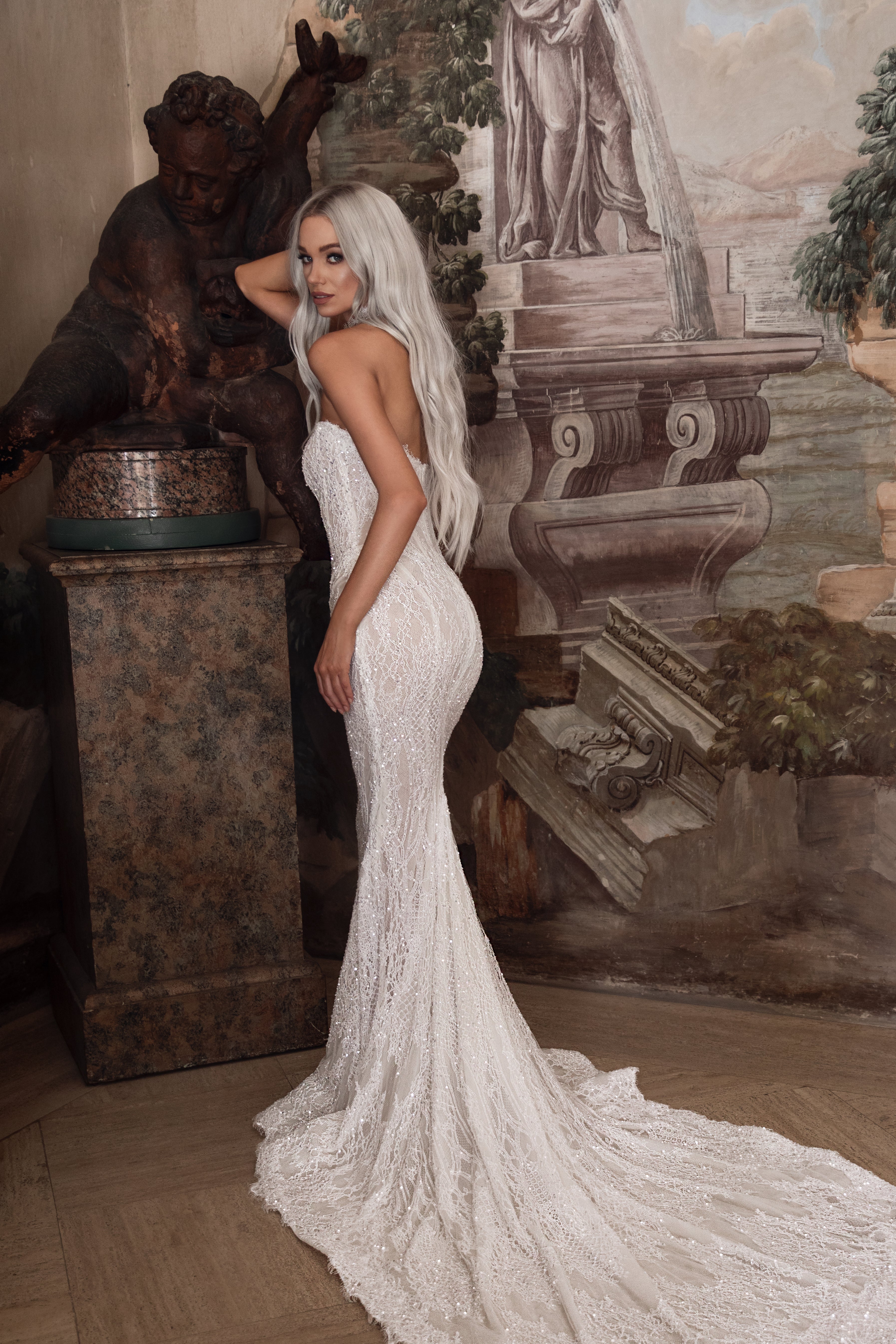 Wedding_Dress_Bridal_Gown_veil_Accessories_Los_Angeles_ForLove_Bridal-Monique-Lhuillier-pallas-Sima-Couture-Elysee-Vivienne-Westwood- Dana-Harel-Milla-Nova-La-Premiere-privee-loho-cinq-Sophia-Tolli-ines-di-santo-leah-da-gloria-rivini-oscar-de-la-renta-ysa-makino-eden-aharon-Mariana-Hardwick-Oksana-Mukha-Couture-Dana-Harel-Kyha-Nicole-Felicia-Enzoani-bridal-veils-best-bridal-store-in-los-angeles-enzoani-vera-wang-sarah-seven-Grace-Loves-Lace-lovely-bride-lilis-rachel-&-rose-liz-martinez-Dovita-bridal-minis