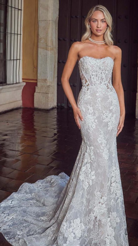 Wedding_Dress_Bridal_Gown_veil_Accessories_Los_Angeles_ForLove_Bridal-Monique-Lhuillier-pallas-Sima-Couture-Elysee-Vivienne-Westwood- Dana-Harel-Milla-Nova-La-Premiere-privee-loho-cinq-Sophia-Tolli-ines-di-santo-leah-da-gloria-rivini-oscar-de-la-renta-ysa-makino-eden-aharon-Mariana-Hardwick-Oksana-Mukha-Couture-Dana-Harel-Kyha-Nicole-Felicia-Enzoani-bridal-veils-best-bridal-store-in-los-angeles-enzoani-vera-wang-sarah-seven-Grace-Loves-Lace-lovely-bride-lilis-rachel-&-rose-liz-martinez-Dovita-bridal-minis