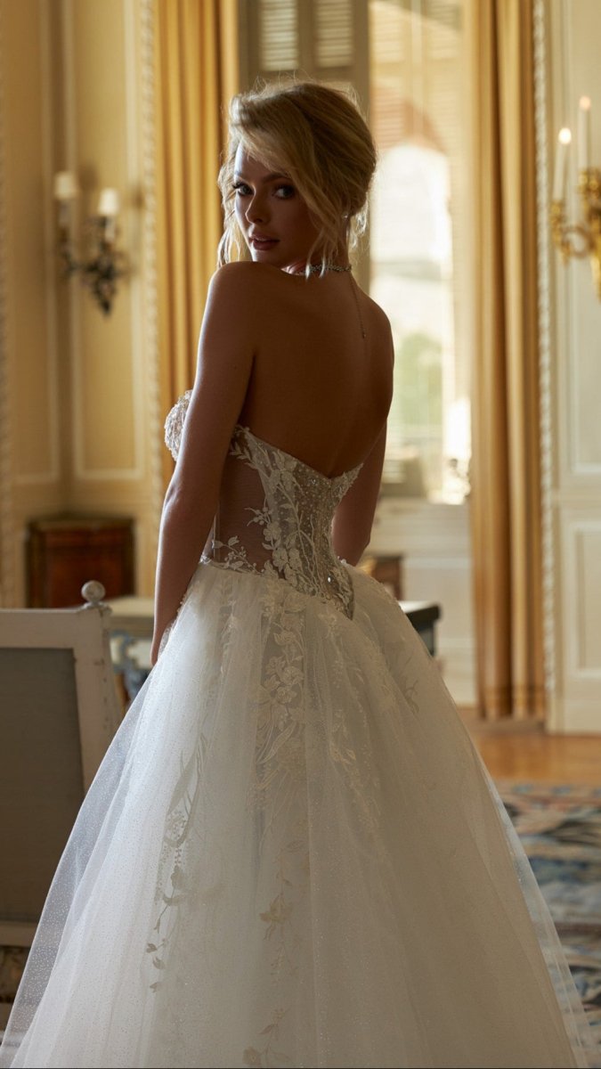 Wedding_Dress_Bridal_Gown_veil_Accessories_Los_Angeles_ForLove_Bridal-Monique-Lhuillier-pallas-Sima-Couture-Elysee-Vivienne-Westwood- Dana-Harel-Milla-Nova-La-Premiere-privee-loho-cinq-Sophia-Tolli-ines-di-santo-leah-da-gloria-rivini-oscar-de-la-renta-ysa-makino-eden-aharon-Mariana-Hardwick-Oksana-Mukha-Couture-Dana-Harel-Kyha-Nicole-Felicia-Enzoani-bridal-veils-best-bridal-store-in-los-angeles-enzoani-vera-wang-sarah-seven-Grace-Loves-Lace-lovely-bride-lilis-rachel-&-rose-liz-martinez-Dovita-bridal-minis