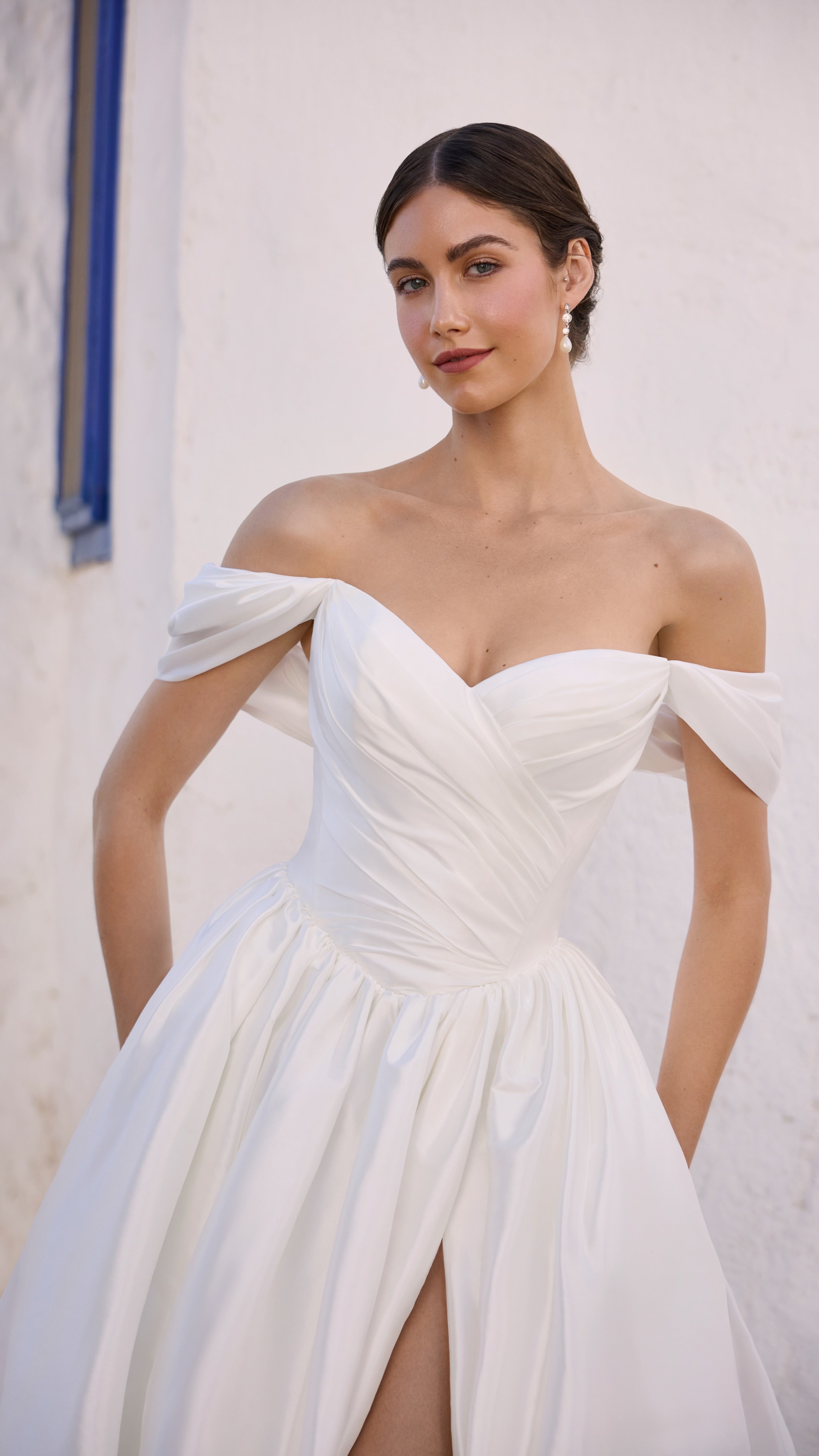 Wedding_Dress_Bridal_Gown_Accessories_Top_Los_Angeles_ForLove_Bridal-Sima-Couture-Elysee-Bridal-Collective-La-Premiere-Randy-Fenoli-Inbal-Dror-Anne-Barge-Berta-Muse-Sophia-Tolli-Mariana-Hardwick-Oksana-Mukha-Dovita-Plunge-Neckline-Sparkle-Multi-Layer-Tulle-Skirt-Aline-Couture-