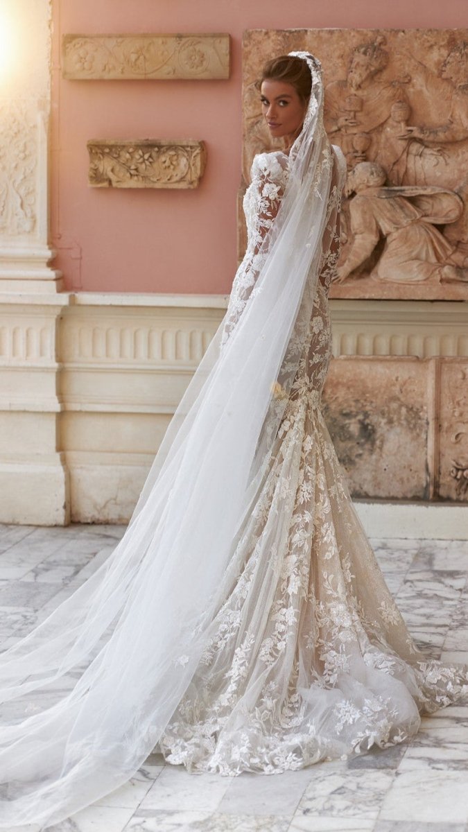 Wedding_Dress_Bridal_Gown_veil_Accessories_Los_Angeles_ForLove_Bridal-Monique-Lhuillier-pallas-Sima-Couture-Elysee-Vivienne-Westwood- Dana-Harel-Milla-Nova-La-Premiere-privee-loho-cinq-Sophia-Tolli-ines-di-santo-leah-da-gloria-rivini-oscar-de-la-renta-ysa-makino-eden-aharon-Mariana-Hardwick-Oksana-Mukha-Couture-Dana-Harel-Kyha-Nicole-Felicia-Enzoani-bridal-veils-best-bridal-store-in-los-angeles-enzoani-vera-wang-sarah-seven-Grace-Loves-Lace-lovely-bride-lilis-rachel-&-rose-liz-martinez-Dovita-bridal-minis