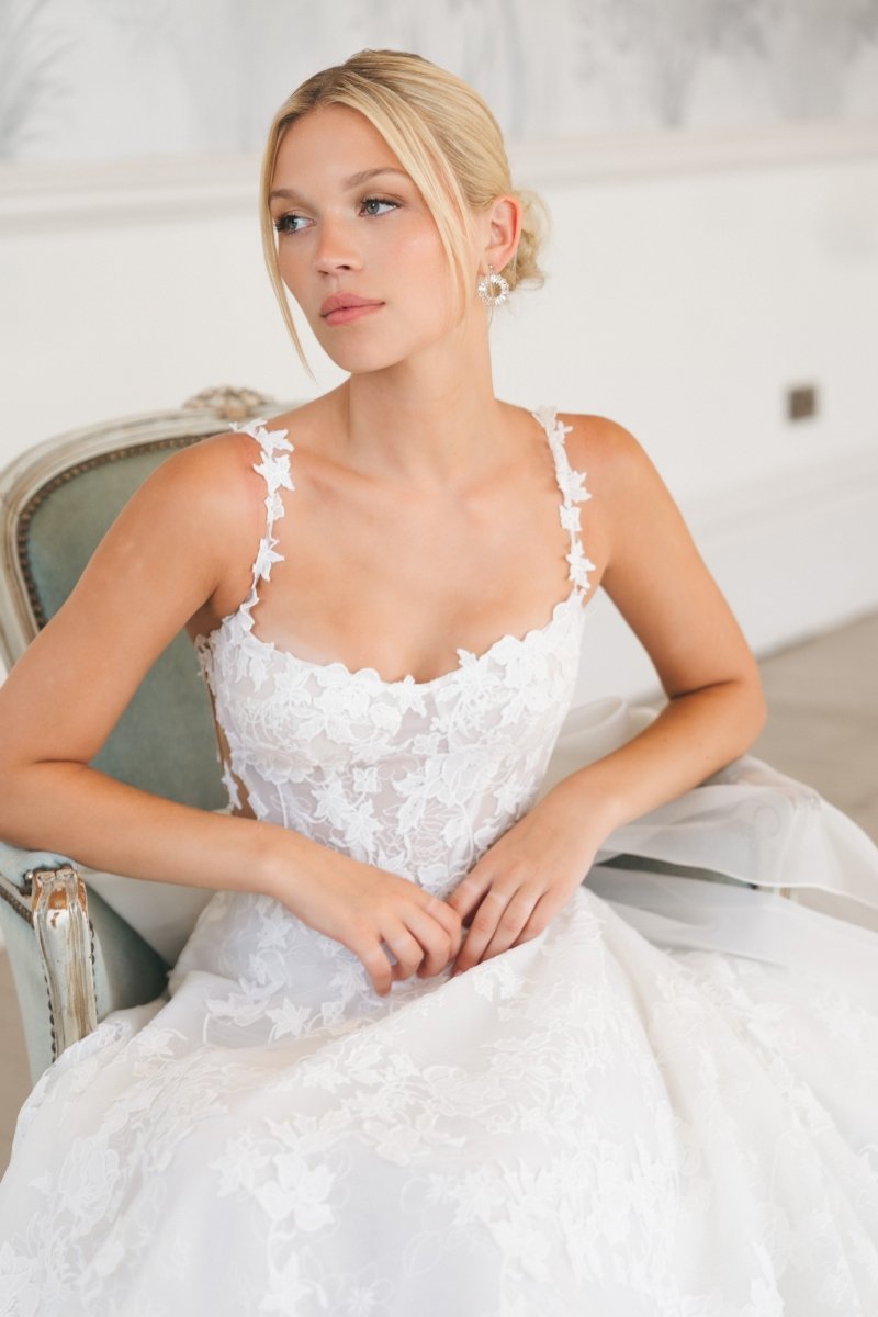 Wedding_Dress_Bridal_Gown_veil_Accessories_Los_Angeles_ForLove_Bridal-Monique-Lhuillier-pallas-Sima-Couture-Elysee-Vivienne-Westwood- Dana-Harel-Milla-Nova-La-Premiere-privee-loho-cinq-Sophia-Tolli-ines-di-santo-leah-da-gloria-rivini-oscar-de-la-renta-ysa-makino-eden-aharon-Mariana-Hardwick-Oksana-Mukha-Couture-Dana-Harel-Kyha-Nicole-Felicia-Enzoani-bridal-veils-best-bridal-store-in-los-angeles-enzoani-vera-wang-sarah-seven-Grace-Loves-Lace-lovely-bride-lilis-rachel-&-rose-liz-martinez-Dovita-bridal-minis