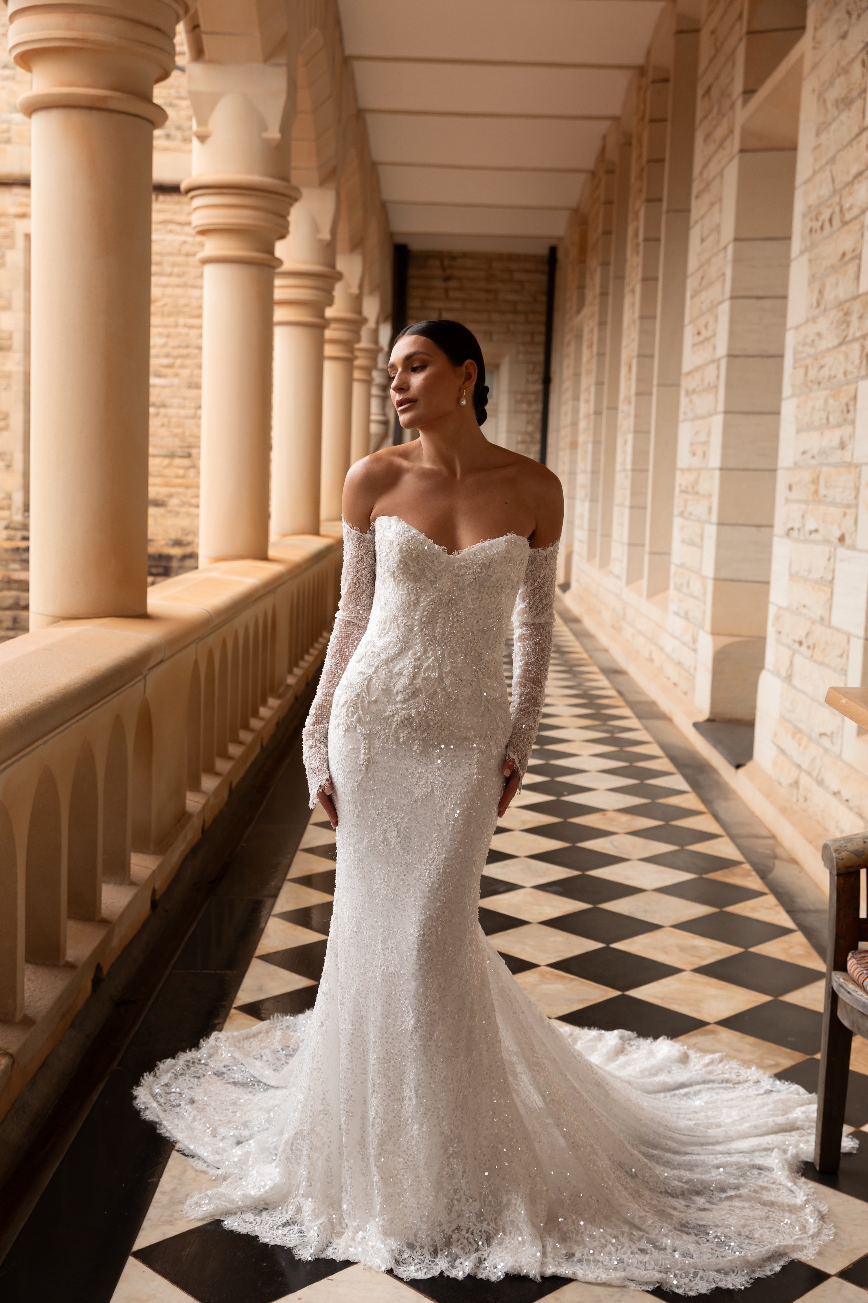 Wedding_Dress_Bridal_Gown_veil_Accessories_Los_Angeles_ForLove_Bridal-Monique-Lhuillier-pallas-Sima-Couture-Elysee-Vivienne-Westwood- Dana-Harel-Milla-Nova-La-Premiere-privee-loho-cinq-Sophia-Tolli-ines-di-santo-leah-da-gloria-rivini-oscar-de-la-renta-ysa-makino-eden-aharon-Mariana-Hardwick-Oksana-Mukha-Couture-Dana-Harel-Kyha-Nicole-Felicia-Enzoani-bridal-veils-best-bridal-store-in-los-angeles-enzoani-vera-wang-sarah-seven-Grace-Loves-Lace-lovely-bride-lilis-rachel-&-rose-liz-martinez-Dovita-bridal-minis