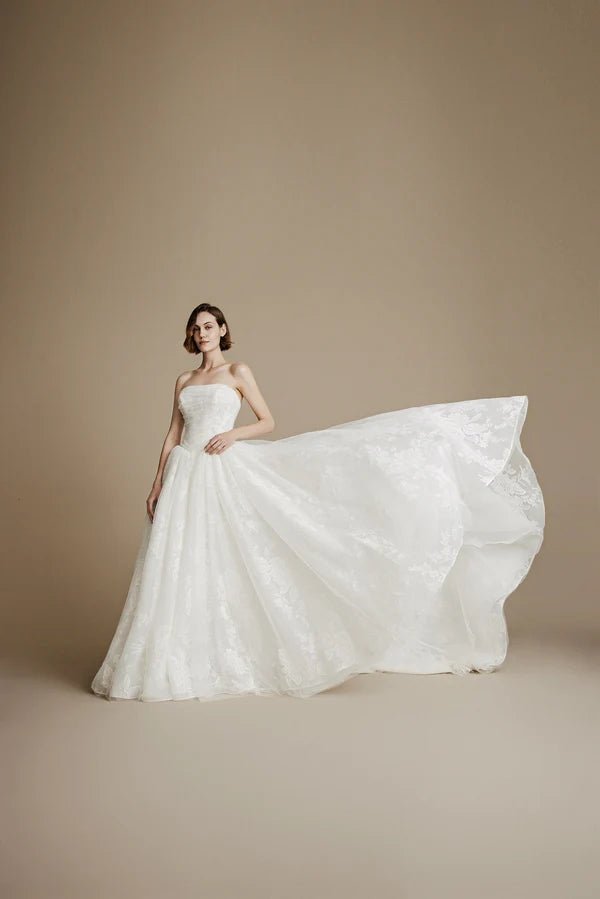 Wedding_Dress_Bridal_Gown_veil_Accessories_Los_Angeles_ForLove_Bridal-Monique-Lhuillier-pallas-Sima-Couture-Elysee-Vivienne-Westwood- Dana-Harel-Milla-Nova-La-Premiere-privee-loho-cinq-Sophia-Tolli-ines-di-santo-leah-da-gloria-rivini-oscar-de-la-renta-ysa-makino-eden-aharon-Mariana-Hardwick-Oksana-Mukha-Couture-Dana-Harel-Kyha-Nicole-Felicia-Enzoani-bridal-veils-best-bridal-store-in-los-angeles-enzoani-vera-wang-sarah-seven-Grace-Loves-Lace-lovely-bride-lilis-rachel-&-rose-liz-martinez-Dovita-bridal-minis