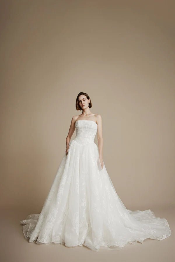 Wedding_Dress_Bridal_Gown_veil_Accessories_Los_Angeles_ForLove_Bridal-Monique-Lhuillier-pallas-Sima-Couture-Elysee-Vivienne-Westwood- Dana-Harel-Milla-Nova-La-Premiere-privee-loho-cinq-Sophia-Tolli-ines-di-santo-leah-da-gloria-rivini-oscar-de-la-renta-ysa-makino-eden-aharon-Mariana-Hardwick-Oksana-Mukha-Couture-Dana-Harel-Kyha-Nicole-Felicia-Enzoani-bridal-veils-best-bridal-store-in-los-angeles-enzoani-vera-wang-sarah-seven-Grace-Loves-Lace-lovely-bride-lilis-rachel-&-rose-liz-martinez-Dovita-bridal-minis