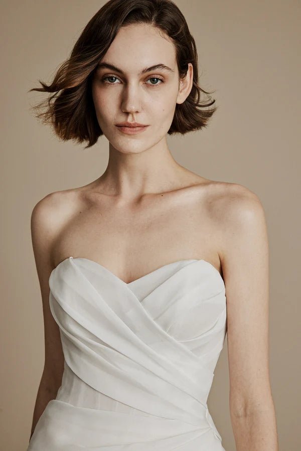 Wedding_Dress_Bridal_Gown_veil_Accessories_Los_Angeles_ForLove_Bridal-Monique-Lhuillier-pallas-Sima-Couture-Elysee-Vivienne-Westwood- Dana-Harel-Milla-Nova-La-Premiere-privee-loho-cinq-Sophia-Tolli-ines-di-santo-leah-da-gloria-rivini-oscar-de-la-renta-ysa-makino-eden-aharon-Mariana-Hardwick-Oksana-Mukha-Couture-Dana-Harel-Kyha-Nicole-Felicia-Enzoani-bridal-veils-best-bridal-store-in-los-angeles-enzoani-vera-wang-sarah-seven-Grace-Loves-Lace-lovely-bride-lilis-rachel-&-rose-liz-martinez-Dovita-bridal-minis