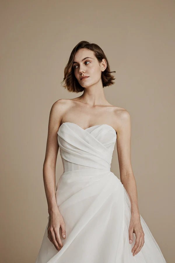 Wedding_Dress_Bridal_Gown_veil_Accessories_Los_Angeles_ForLove_Bridal-Monique-Lhuillier-pallas-Sima-Couture-Elysee-Vivienne-Westwood- Dana-Harel-Milla-Nova-La-Premiere-privee-loho-cinq-Sophia-Tolli-ines-di-santo-leah-da-gloria-rivini-oscar-de-la-renta-ysa-makino-eden-aharon-Mariana-Hardwick-Oksana-Mukha-Couture-Dana-Harel-Kyha-Nicole-Felicia-Enzoani-bridal-veils-best-bridal-store-in-los-angeles-enzoani-vera-wang-sarah-seven-Grace-Loves-Lace-lovely-bride-lilis-rachel-&-rose-liz-martinez-Dovita-bridal-minis