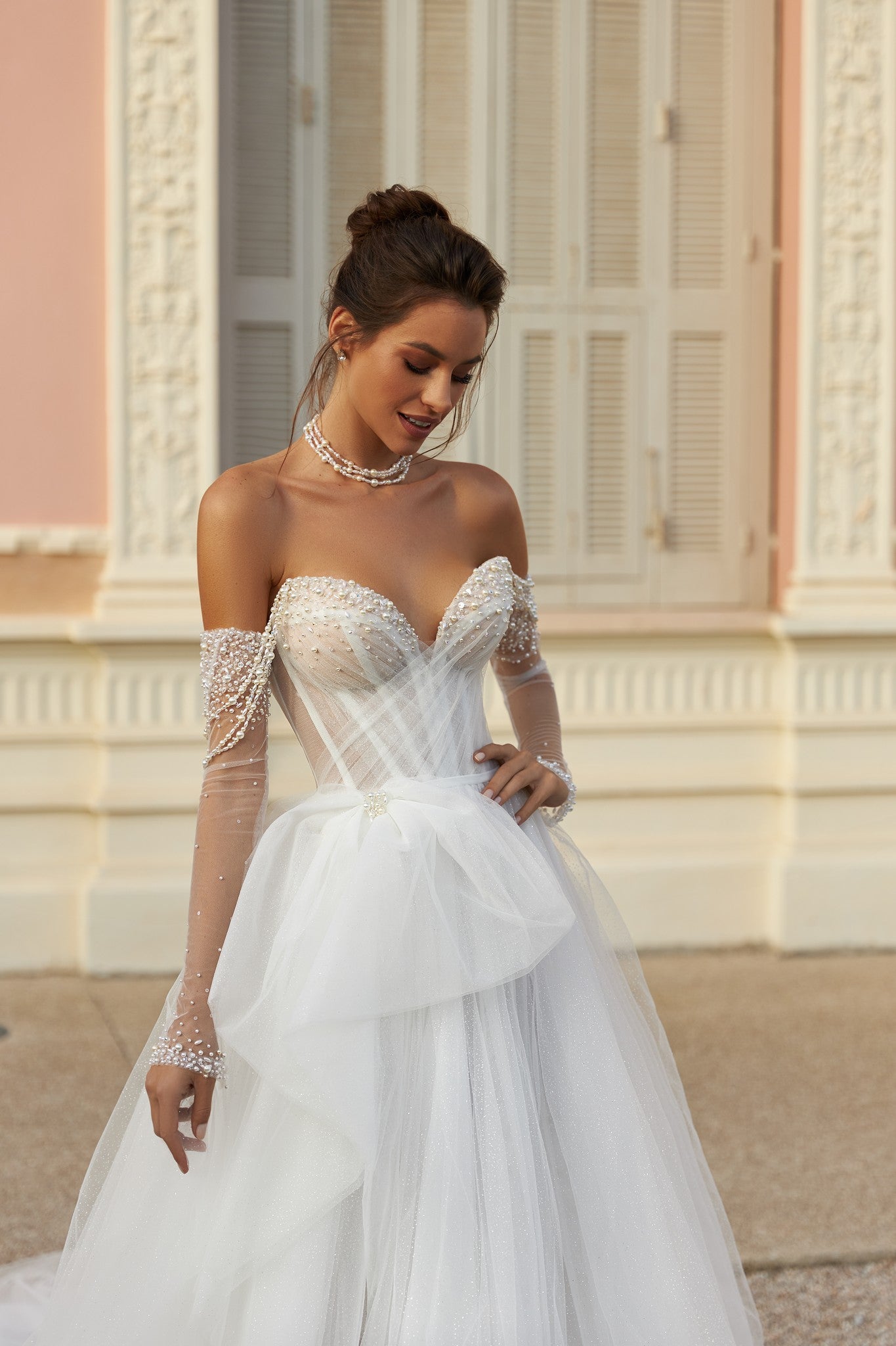 Wedding_Dress_Bridal_Gown_veil_Accessories_Los_Angeles_ForLove_Bridal-Monique-Lhuillier-pallas-Sima-Couture-Elysee-Vivienne-Westwood- Dana-Harel-Milla-Nova-La-Premiere-privee-loho-cinq-Sophia-Tolli-ines-di-santo-leah-da-gloria-rivini-oscar-de-la-renta-ysa-makino-eden-aharon-Mariana-Hardwick-Oksana-Mukha-Couture-Dana-Harel-Kyha-Nicole-Felicia-Enzoani-bridal-veils-best-bridal-store-in-los-angeles-enzoani-vera-wang-sarah-seven-Grace-Loves-Lace-lovely-bride-lilis-rachel-&-rose-liz-martinez-Dovita-bridal-minis