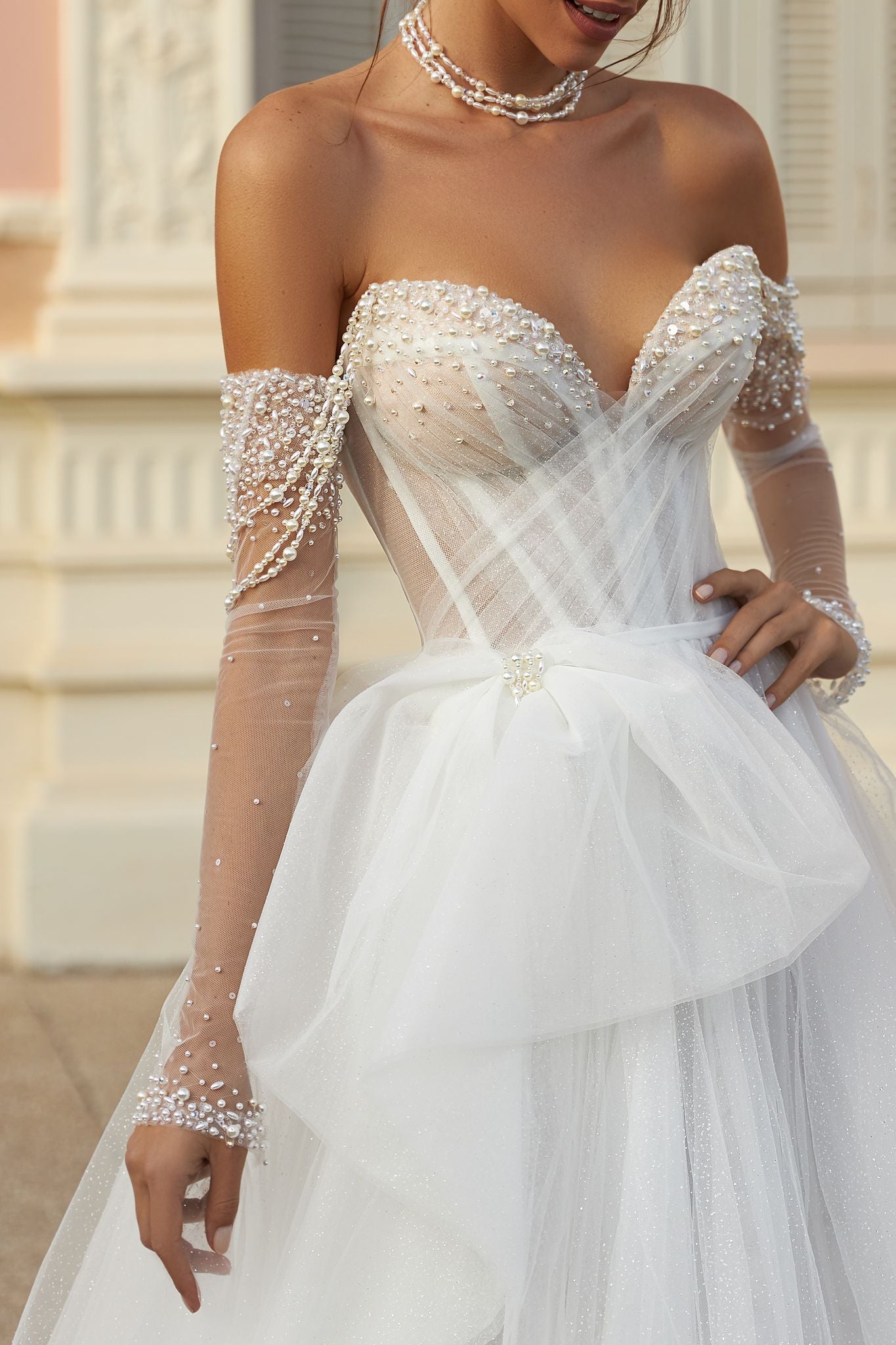 Wedding_Dress_Bridal_Gown_veil_Accessories_Los_Angeles_ForLove_Bridal-Monique-Lhuillier-pallas-Sima-Couture-Elysee-Vivienne-Westwood- Dana-Harel-Milla-Nova-La-Premiere-privee-loho-cinq-Sophia-Tolli-ines-di-santo-leah-da-gloria-rivini-oscar-de-la-renta-ysa-makino-eden-aharon-Mariana-Hardwick-Oksana-Mukha-Couture-Dana-Harel-Kyha-Nicole-Felicia-Enzoani-bridal-veils-best-bridal-store-in-los-angeles-enzoani-vera-wang-sarah-seven-Grace-Loves-Lace-lovely-bride-lilis-rachel-&-rose-liz-martinez-Dovita-bridal-minis
