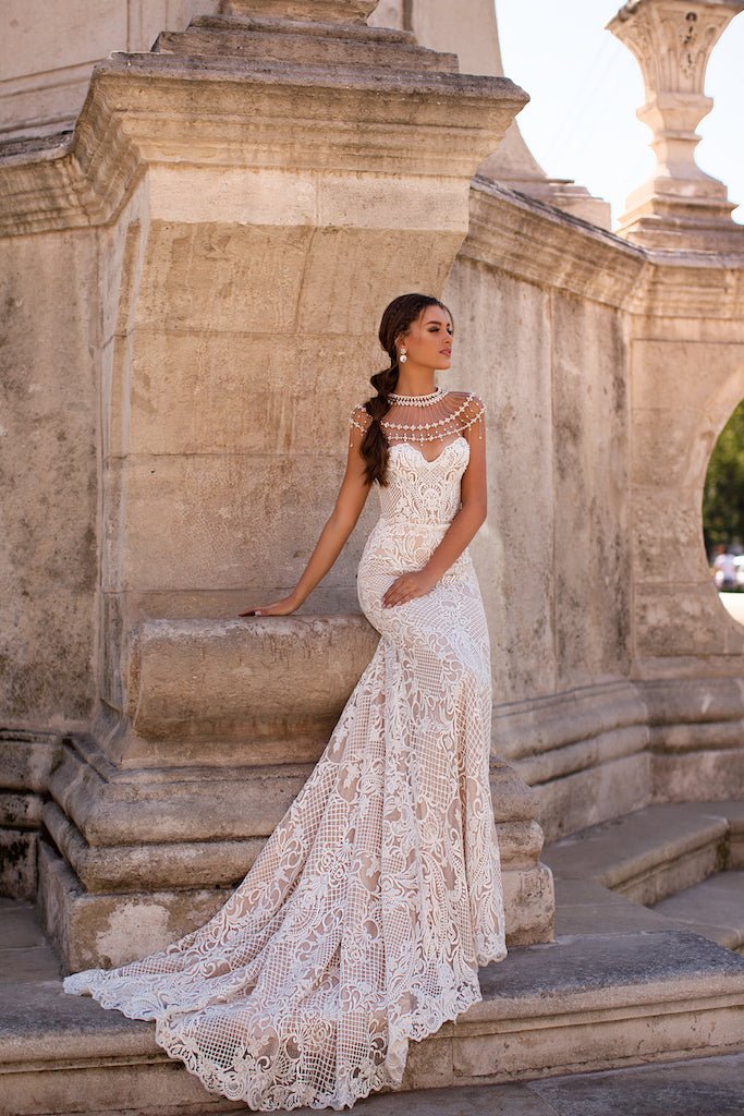 Wedding_Dress_Bridal_Gown_veil_Accessories_Los_Angeles_ForLove_Bridal-Monique-Lhuillier-pallas-Sima-Couture-Elysee-Vivienne-Westwood- Dana-Harel-Milla-Nova-La-Premiere-privee-loho-cinq-Sophia-Tolli-ines-di-santo-leah-da-gloria-rivini-oscar-de-la-renta-ysa-makino-eden-aharon-Mariana-Hardwick-Oksana-Mukha-Couture-Dana-Harel-Kyha-Nicole-Felicia-Enzoani-bridal-veils-best-bridal-store-in-los-angeles-enzoani-vera-wang-sarah-seven-Grace-Loves-Lace-lovely-bride-lilis-rachel-&-rose-liz-martinez-Dovita-bridal-minis