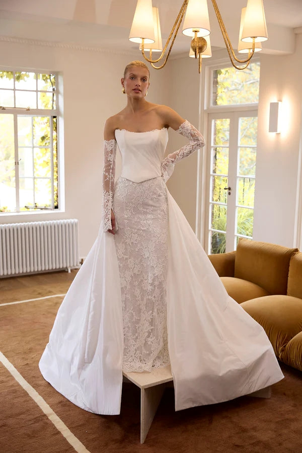 Wedding_Dress_Bridal_Gown_veil_Accessories_Los_Angeles_ForLove_Bridal-Monique-Lhuillier-pallas-Sima-Couture-Elysee-Vivienne-Westwood- Dana-Harel-Milla-Nova-La-Premiere-privee-loho-cinq-Sophia-Tolli-ines-di-santo-leah-da-gloria-rivini-oscar-de-la-renta-ysa-makino-eden-aharon-Mariana-Hardwick-Oksana-Mukha-Couture-Dana-Harel-Kyha-Nicole-Felicia-Enzoani-bridal-veils-best-bridal-store-in-los-angeles-enzoani-vera-wang-sarah-seven-Grace-Loves-Lace-lovely-bride-lilis-rachel-&-rose-liz-martinez-Dovita-bridal-minis