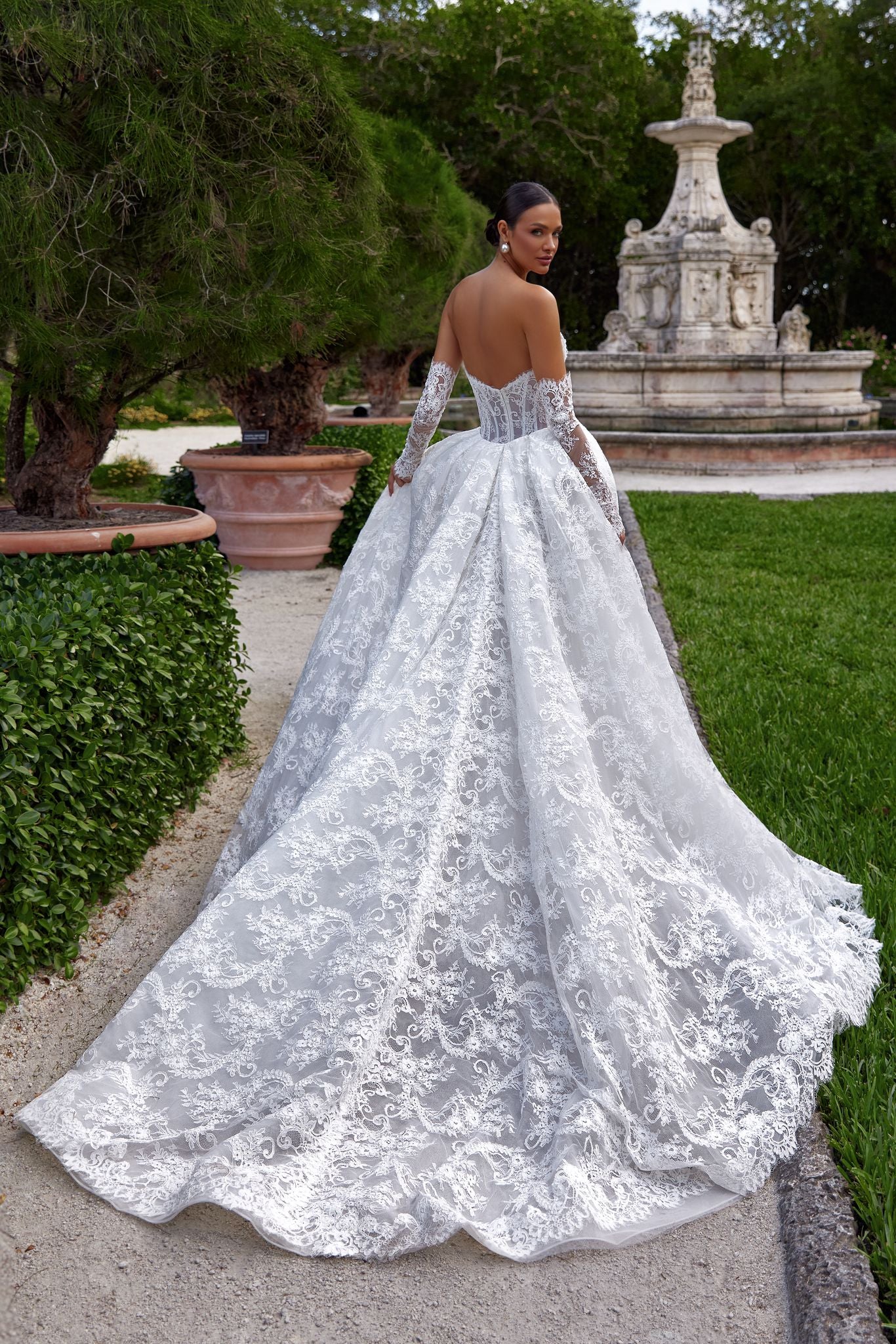 Wedding_Dress_Bridal_Gown_Accessories_Top_Los_Angeles_ForLove_Bridal-Sima-Couture-Elysee-Bridal-Collective-La-Premiere-Randy-Fenoli-Inbal-Dror-Anne-Barge-Berta-Muse-Sophia-Tolli-Mariana-Hardwick-Oksana-Mukha-Dovita-Plunge-Neckline-Sparkle-Multi-Layer-Tulle-Skirt-Aline-Couture-