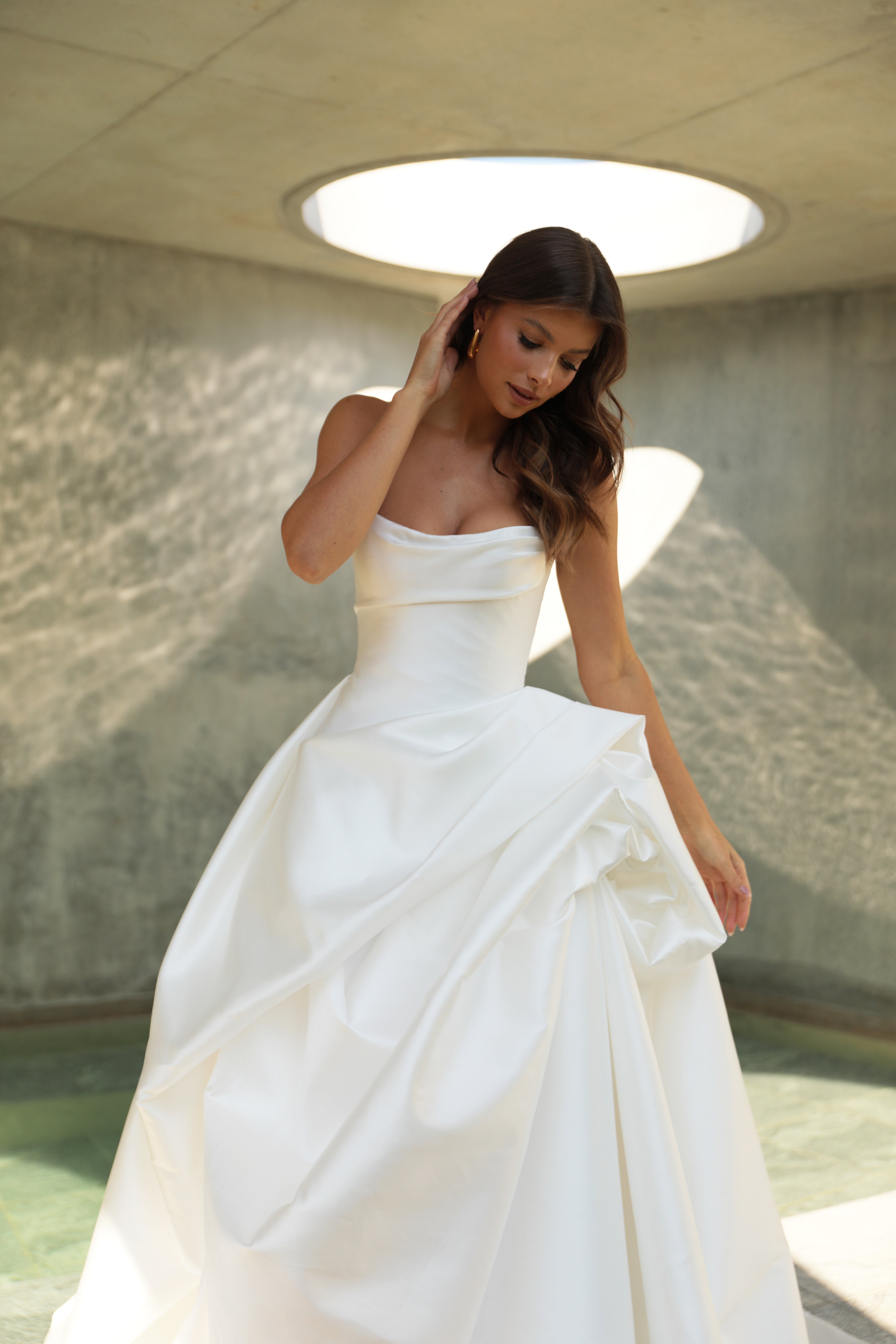 Wedding_Dress_Bridal_Gown_Accessories_Top_Los_Angeles_ForLove_Bridal-Sima-Couture-Elysee-Bridal-Collective-La-Premiere-Randy-Fenoli-Inbal-Dror-Anne-Barge-Berta-Muse-Sophia-Tolli-Mariana-Hardwick-Oksana-Mukha-Dovita-Plunge-Neckline-Sparkle-Multi-Layer-Tulle-Skirt-Aline-Couture-