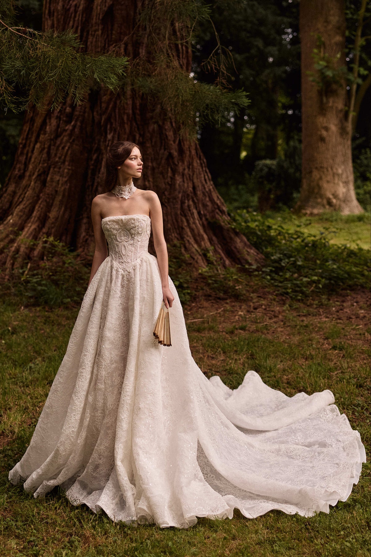 Wedding_Dress_Bridal_Gown_veil_Accessories_Los_Angeles_ForLove_Bridal-Monique-Lhuillier-pallas-Sima-Couture-Elysee-Vivienne-Westwood- Dana-Harel-Milla-Nova-La-Premiere-privee-Muse-cinq-Sophia-Tolli-ines-di-santo-leah-da-gloria-rivini-oscar-de-la-renta-ysa-makino-eden-aharon-Mariana-Hardwick-Oksana-Mukha-Couture-Dana-Harel-Kyha-Nicole-Felicia-Enzoani-bridal-veils-best-bridal-store-in-los-angeles-enzoani-vera-wang-sarah-seven-Grace-Loves-Lace-lovely-bride-lilis-rachel-&-rose-liz-martinez-Dovita-bridal-minis