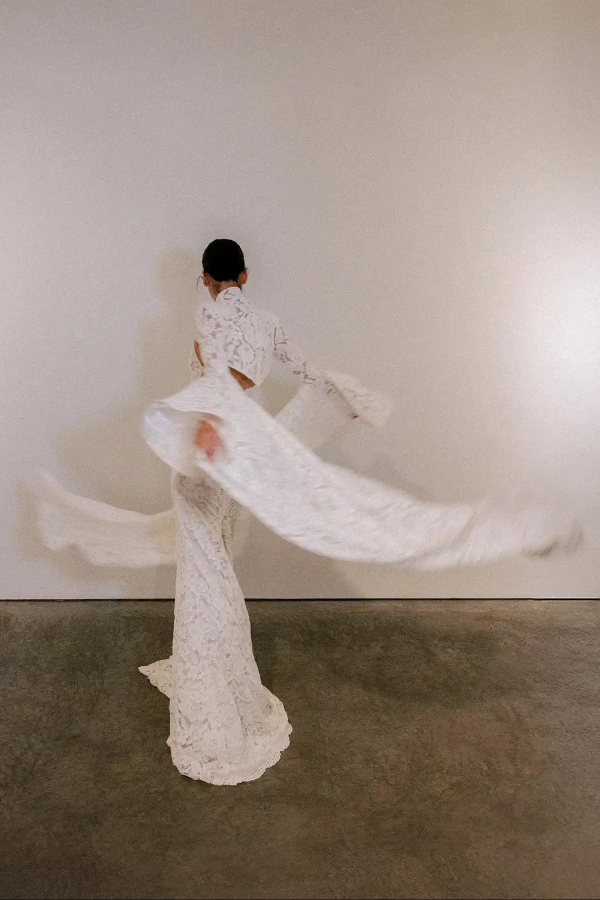 Wedding_Dress_Bridal_Gown_veil_Accessories_Los_Angeles_ForLove_Bridal-Monique-Lhuillier-pallas-Sima-Couture-Elysee-Vivienne-Westwood- Dana-Harel-Milla-Nova-La-Premiere-privee-loho-cinq-Sophia-Tolli-ines-di-santo-leah-da-gloria-rivini-oscar-de-la-renta-ysa-makino-eden-aharon-Mariana-Hardwick-Oksana-Mukha-Couture-Dana-Harel-Kyha-Nicole-Felicia-Enzoani-bridal-veils-best-bridal-store-in-los-angeles-enzoani-vera-wang-sarah-seven-Grace-Loves-Lace-lovely-bride-lilis-rachel-&-rose-liz-martinez-Dovita-bridal-minis