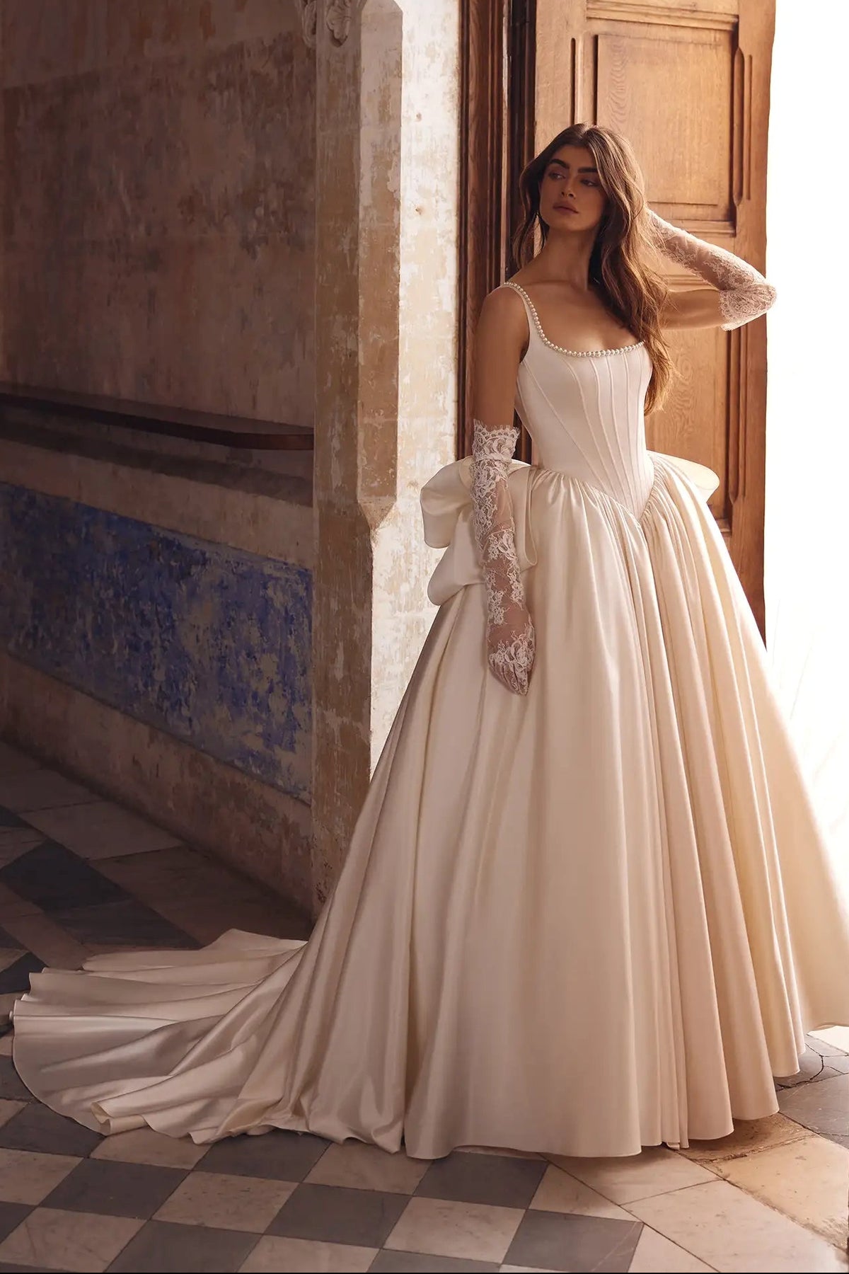 Wedding_Dress_Bridal_Gown_veil_Accessories_Los_Angeles_ForLove_Bridal-Monique-Lhuillier-pallas-Sima-Couture-Elysee-Vivienne-Westwood- Dana-Harel-Milla-Nova-La-Premiere-privee-loho-cinq-Sophia-Tolli-ines-di-santo-leah-da-gloria-rivini-oscar-de-la-renta-ysa-makino-eden-aharon-Mariana-Hardwick-Oksana-Mukha-Couture-Dana-Harel-Kyha-Nicole-Felicia-Enzoani-bridal-veils-best-bridal-store-in-los-angeles-enzoani-vera-wang-sarah-seven-Grace-Loves-Lace-lovely-bride-lilis-rachel-&-rose-liz-martinez-Dovita-bridal-minis
