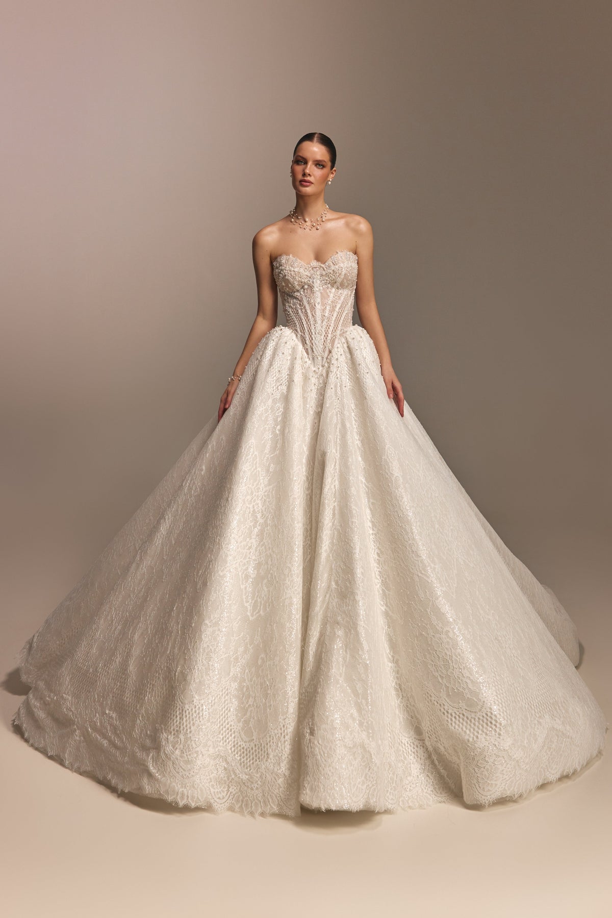 Wedding_Dress_Bridal_Gown_veil_Accessories_Los_Angeles_ForLove_Bridal-Monique-Lhuillier-pallas-Sima-Couture-Elysee-Vivienne-Westwood- Dana-Harel-Milla-Nova-La-Premiere-privee-Muse-cinq-Sophia-Tolli-ines-di-santo-leah-da-gloria-rivini-oscar-de-la-renta-ysa-makino-eden-aharon-Mariana-Hardwick-Oksana-Mukha-Couture-Dana-Harel-Kyha-Nicole-Felicia-Enzoani-bridal-veils-best-bridal-store-in-los-angeles-enzoani-vera-wang-sarah-seven-Grace-Loves-Lace-lovely-bride-lilis-rachel-&-rose-liz-martinez-Dovita-bridal-minis