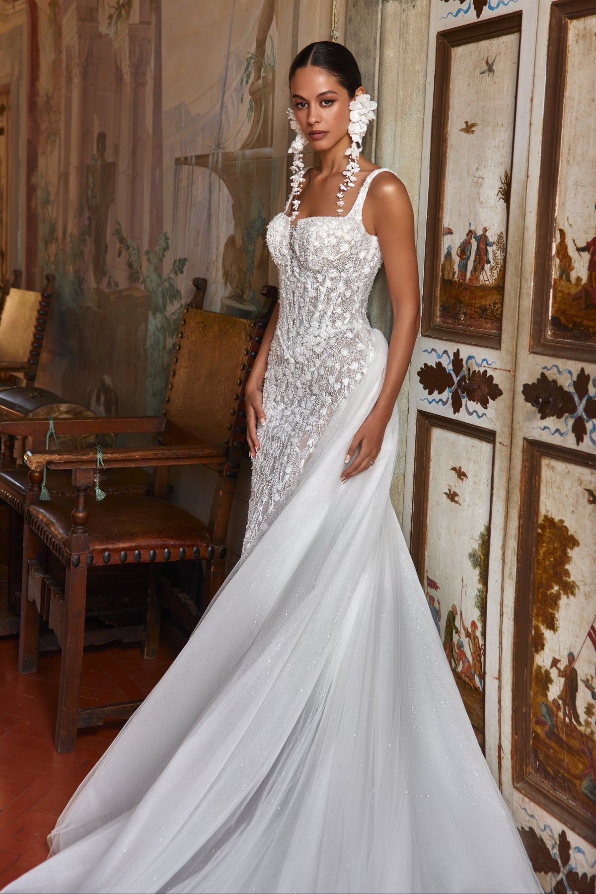 Wedding_Dress_Bridal_Gown_veil_Accessories_Los_Angeles_ForLove_Bridal-Monique-Lhuillier-pallas-Sima-Couture-Elysee-Vivienne-Westwood- Dana-Harel-Milla-Nova-La-Premiere-privee-Muse-cinq-Sophia-Tolli-ines-di-santo-leah-da-gloria-rivini-oscar-de-la-renta-ysa-makino-eden-aharon-Mariana-Hardwick-Oksana-Mukha-Couture-Dana-Harel-Kyha-Nicole-Felicia-Enzoani-bridal-veils-best-bridal-store-in-los-angeles-enzoani-vera-wang-sarah-seven-Grace-Loves-Lace-lovely-bride-lilis-rachel-&-rose-liz-martinez-Dovita-bridal-minis