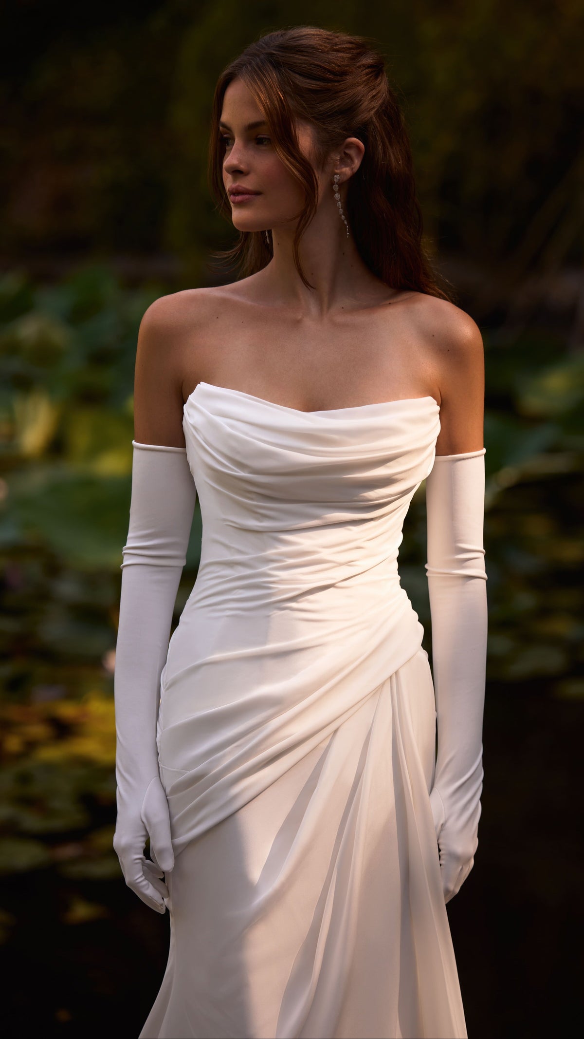 Wedding_Dress_Bridal_Gown_veil_Accessories_Los_Angeles_ForLove_Bridal-Monique-Lhuillier-pallas-Sima-Couture-Elysee-Vivienne-Westwood- Dana-Harel-Milla-Nova-La-Premiere-privee-Muse-cinq-Sophia-Tolli-ines-di-santo-leah-da-gloria-rivini-oscar-de-la-renta-ysa-makino-eden-aharon-Mariana-Hardwick-Oksana-Mukha-Couture-Dana-Harel-Kyha-Nicole-Felicia-Enzoani-bridal-veils-best-bridal-store-in-los-angeles-enzoani-vera-wang-sarah-seven-Grace-Loves-Lace-lovely-bride-lilis-rachel-&-rose-liz-martinez-Dovita-bridal-minis