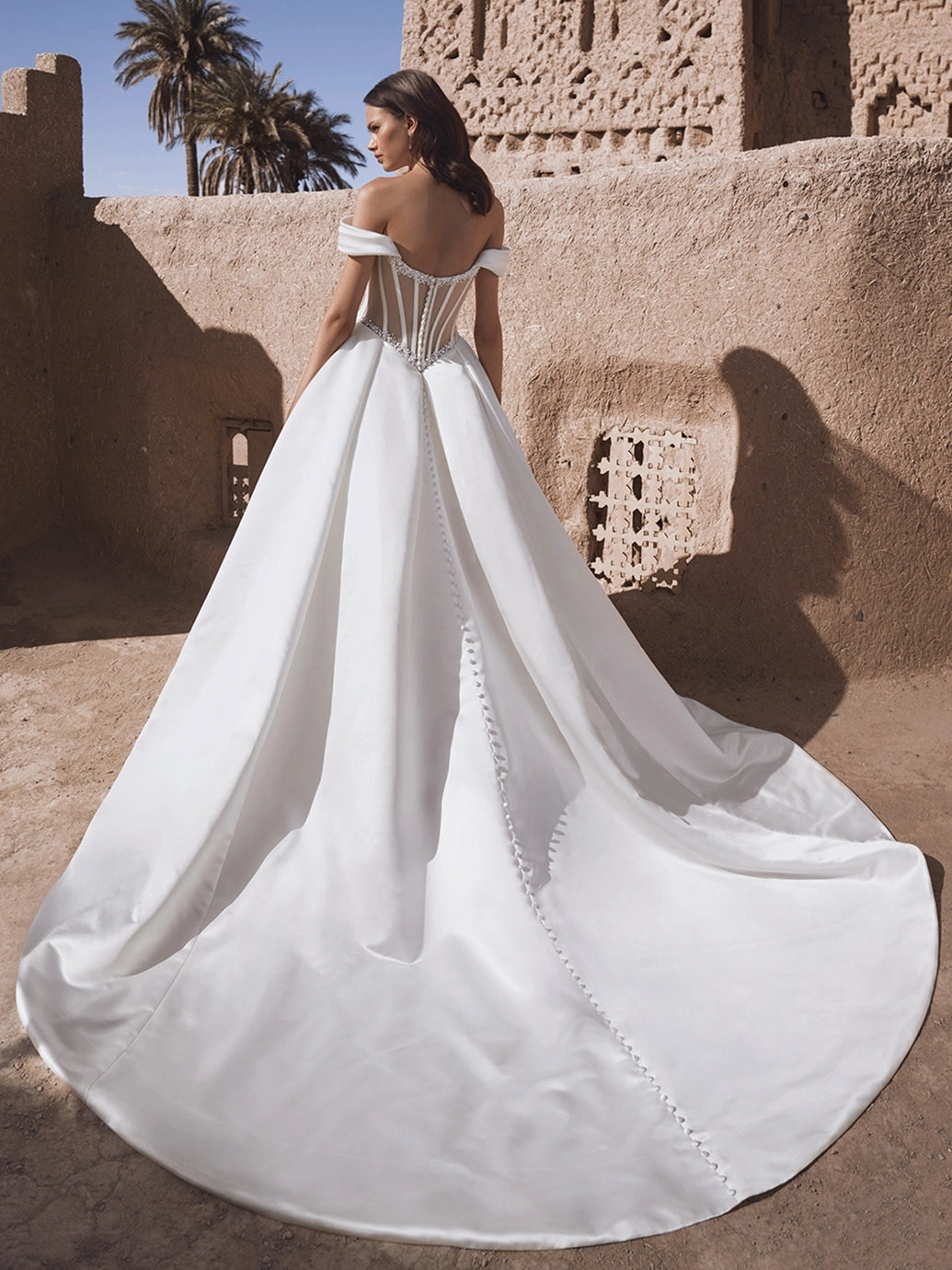Wedding_Dress_Bridal_Gown_veil_Accessories_Los_Angeles_ForLove_Bridal-Monique-Lhuillier-pallas-Sima-Couture-Elysee-Vivienne-Westwood- Dana-Harel-Milla-Nova-La-Premiere-privee-loho-cinq-Sophia-Tolli-ines-di-santo-leah-da-gloria-rivini-oscar-de-la-renta-ysa-makino-eden-aharon-Mariana-Hardwick-Oksana-Mukha-Couture-Dana-Harel-Kyha-Nicole-Felicia-Enzoani-bridal-veils-best-bridal-store-in-los-angeles-enzoani-vera-wang-sarah-seven-Grace-Loves-Lace-lovely-bride-lilis-rachel-&-rose-liz-martinez-Dovita-bridal-minis