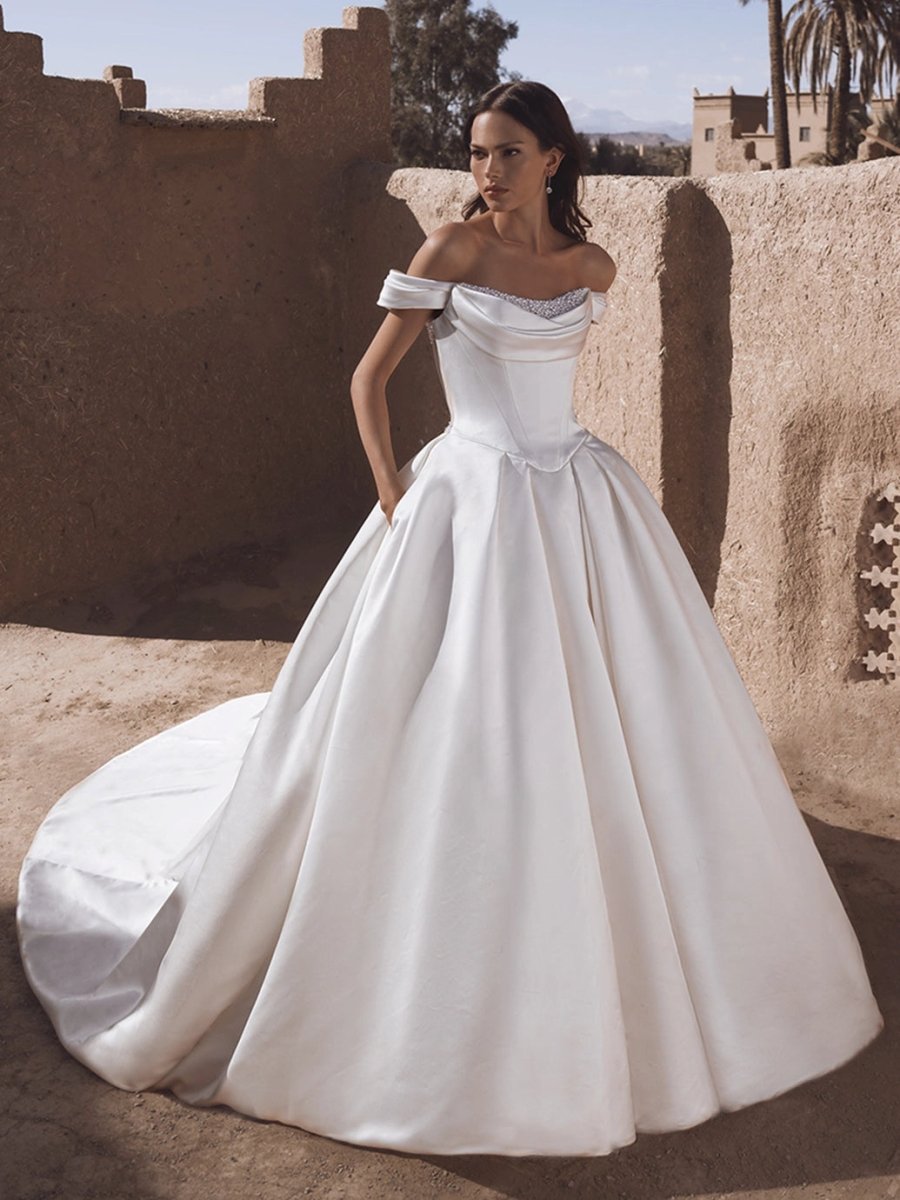 Wedding_Dress_Bridal_Gown_veil_Accessories_Los_Angeles_ForLove_Bridal-Monique-Lhuillier-pallas-Sima-Couture-Elysee-Vivienne-Westwood- Dana-Harel-Milla-Nova-La-Premiere-privee-loho-cinq-Sophia-Tolli-ines-di-santo-leah-da-gloria-rivini-oscar-de-la-renta-ysa-makino-eden-aharon-Mariana-Hardwick-Oksana-Mukha-Couture-Dana-Harel-Kyha-Nicole-Felicia-Enzoani-bridal-veils-best-bridal-store-in-los-angeles-enzoani-vera-wang-sarah-seven-Grace-Loves-Lace-lovely-bride-lilis-rachel-&-rose-liz-martinez-Dovita-bridal-minis