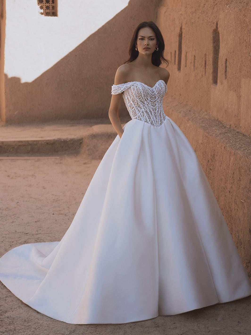 Wedding_Dress_Bridal_Gown_veil_Accessories_Los_Angeles_ForLove_Bridal-Monique-Lhuillier-pallas-Sima-Couture-Elysee-Vivienne-Westwood- Dana-Harel-Milla-Nova-La-Premiere-privee-loho-cinq-Sophia-Tolli-ines-di-santo-leah-da-gloria-rivini-oscar-de-la-renta-ysa-makino-eden-aharon-Mariana-Hardwick-Oksana-Mukha-Couture-Dana-Harel-Kyha-Nicole-Felicia-Enzoani-bridal-veils-best-bridal-store-in-los-angeles-enzoani-vera-wang-sarah-seven-Grace-Loves-Lace-lovely-bride-lilis-rachel-&-rose-liz-martinez-Dovita-bridal-minis
