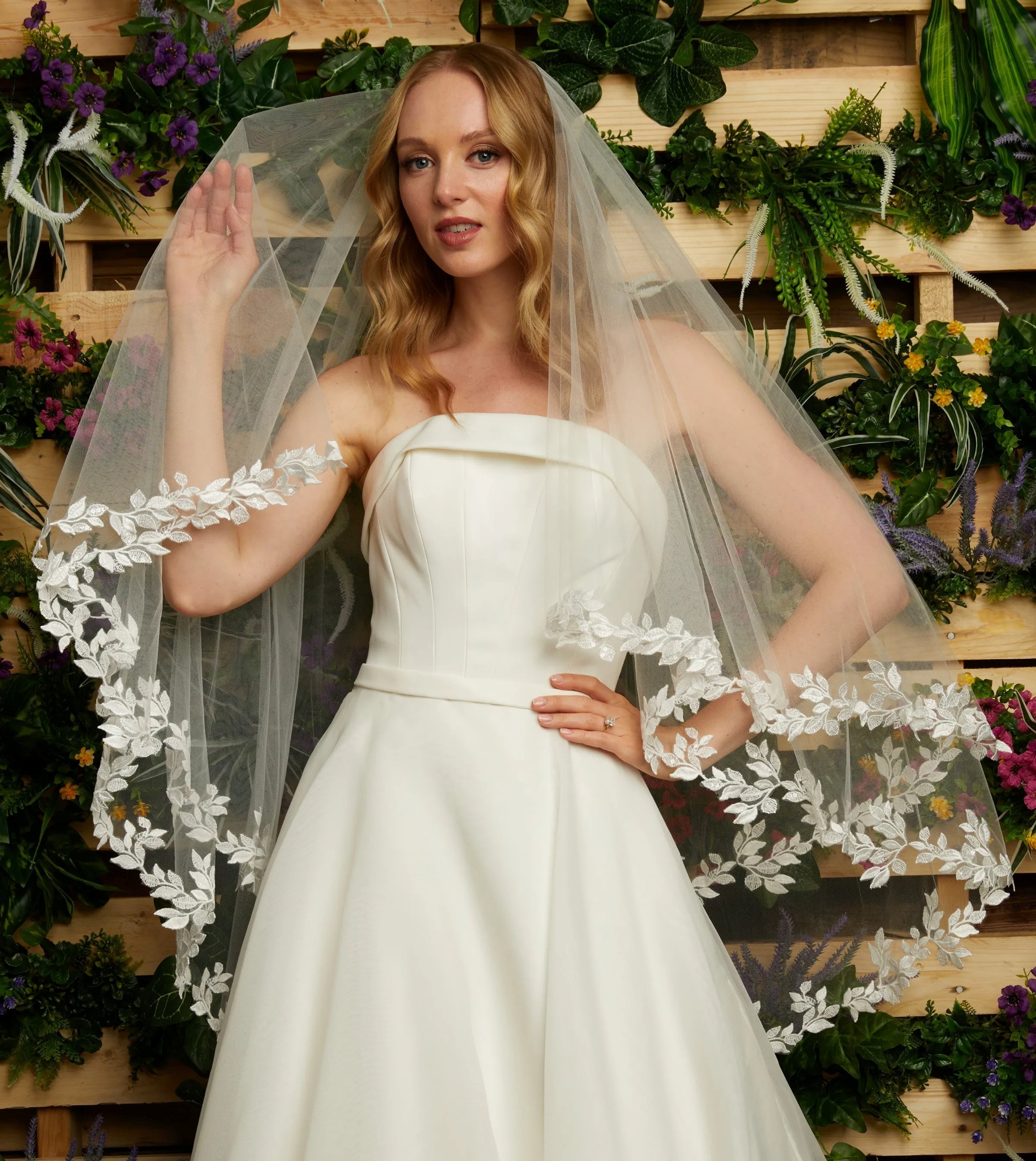 Wedding_Dress_Bridal_Gown_veil_Accessories_Los_Angeles_ForLove_Bridal-Monique-Lhuillier-pallas-Sima-Couture-Elysee-Vivienne-Westwood- Dana-Harel-Milla-Nova-La-Premiere-privee-loho-cinq-Sophia-Tolli-ines-di-santo-leah-da-gloria-rivini-oscar-de-la-renta-ysa-makino-eden-aharon-Mariana-Hardwick-Oksana-Mukha-Couture-Dana-Harel-Kyha-Nicole-Felicia-Enzoani-bridal-veils-best-bridal-store-in-los-angeles-enzoani-vera-wang-sarah-seven-Grace-Loves-Lace-lovely-bride-lilis-rachel-&-rose-liz-martinez-Dovita-bridal-minis