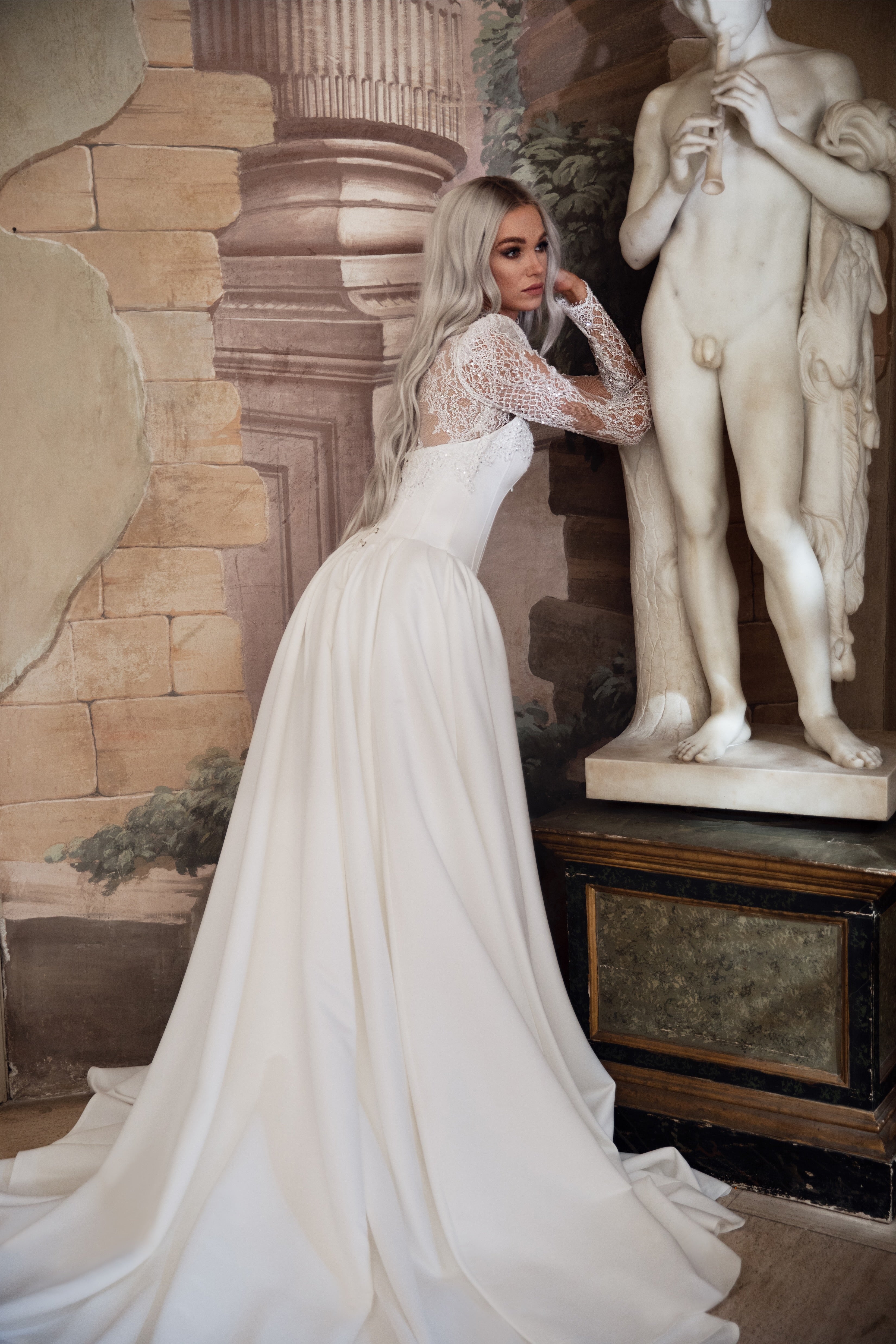 Wedding_Dress_Bridal_Gown_veil_Accessories_Los_Angeles_ForLove_Bridal-Monique-Lhuillier-pallas-Sima-Couture-Elysee-Vivienne-Westwood- Dana-Harel-Milla-Nova-La-Premiere-privee-loho-cinq-Sophia-Tolli-ines-di-santo-leah-da-gloria-rivini-oscar-de-la-renta-ysa-makino-eden-aharon-Mariana-Hardwick-Oksana-Mukha-Couture-Dana-Harel-Kyha-Nicole-Felicia-Enzoani-bridal-veils-best-bridal-store-in-los-angeles-enzoani-vera-wang-sarah-seven-Grace-Loves-Lace-lovely-bride-lilis-rachel-&-rose-liz-martinez-Dovita-bridal-minis