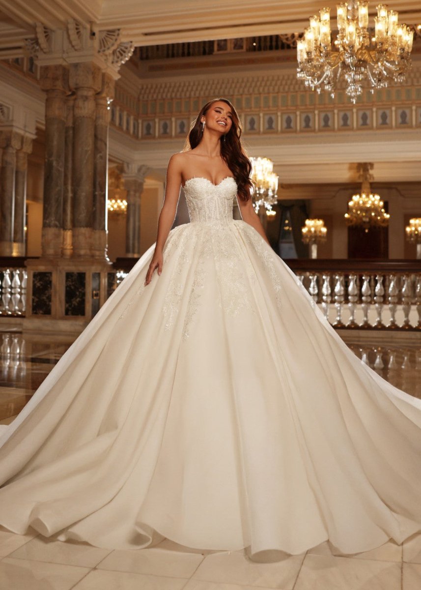 Wedding_Dress_Bridal_Gown_veil_Accessories_Los_Angeles_ForLove_Bridal-Monique-Lhuillier-pallas-Sima-Couture-Elysee-Vivienne-Westwood- Dana-Harel-Milla-Nova-La-Premiere-privee-loho-cinq-Sophia-Tolli-ines-di-santo-leah-da-gloria-rivini-oscar-de-la-renta-ysa-makino-eden-aharon-Mariana-Hardwick-Oksana-Mukha-Couture-Dana-Harel-Kyha-Nicole-Felicia-Enzoani-bridal-veils-best-bridal-store-in-los-angeles-enzoani-vera-wang-sarah-seven-Grace-Loves-Lace-lovely-bride-lilis-rachel-&-rose-liz-martinez-Dovita-bridal-minis
